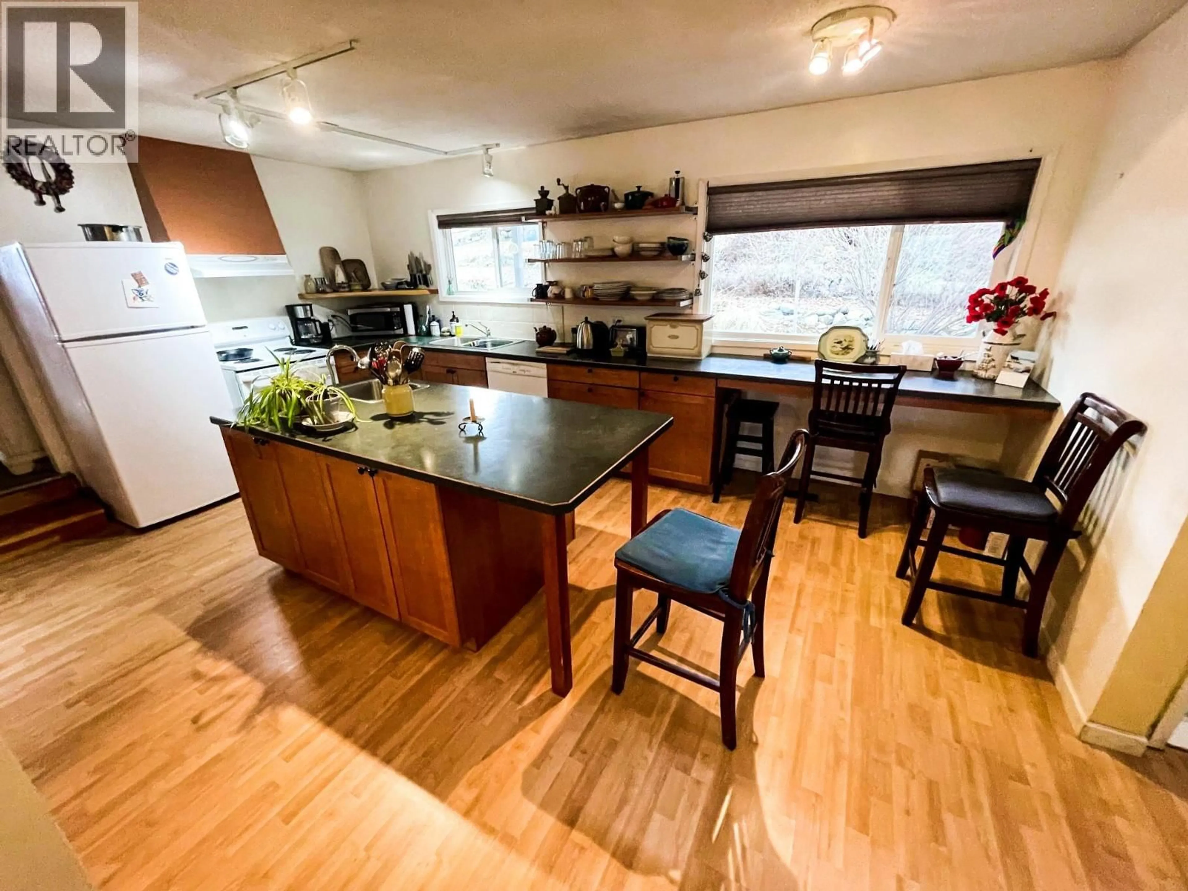 Open concept kitchen, unknown for 5855 SPENCER ROAD, Grand Forks British Columbia V0H1H5