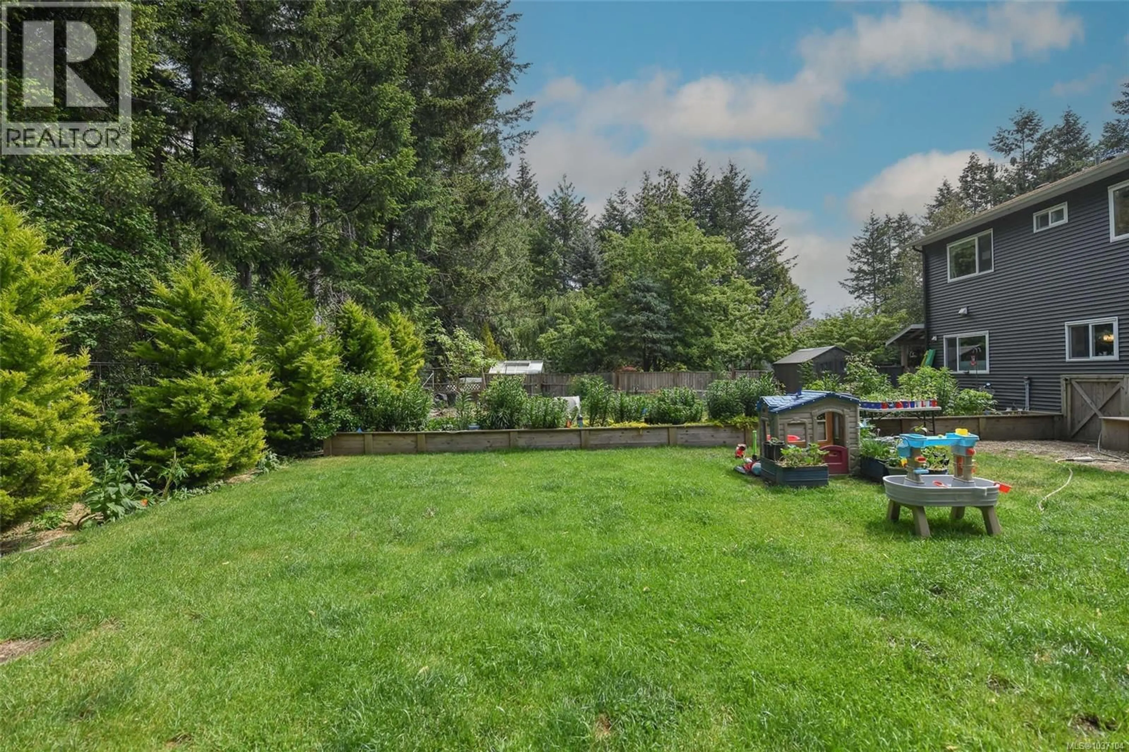Unknown for 2126 CYPRESS ROAD, Comox British Columbia V9M3Z5