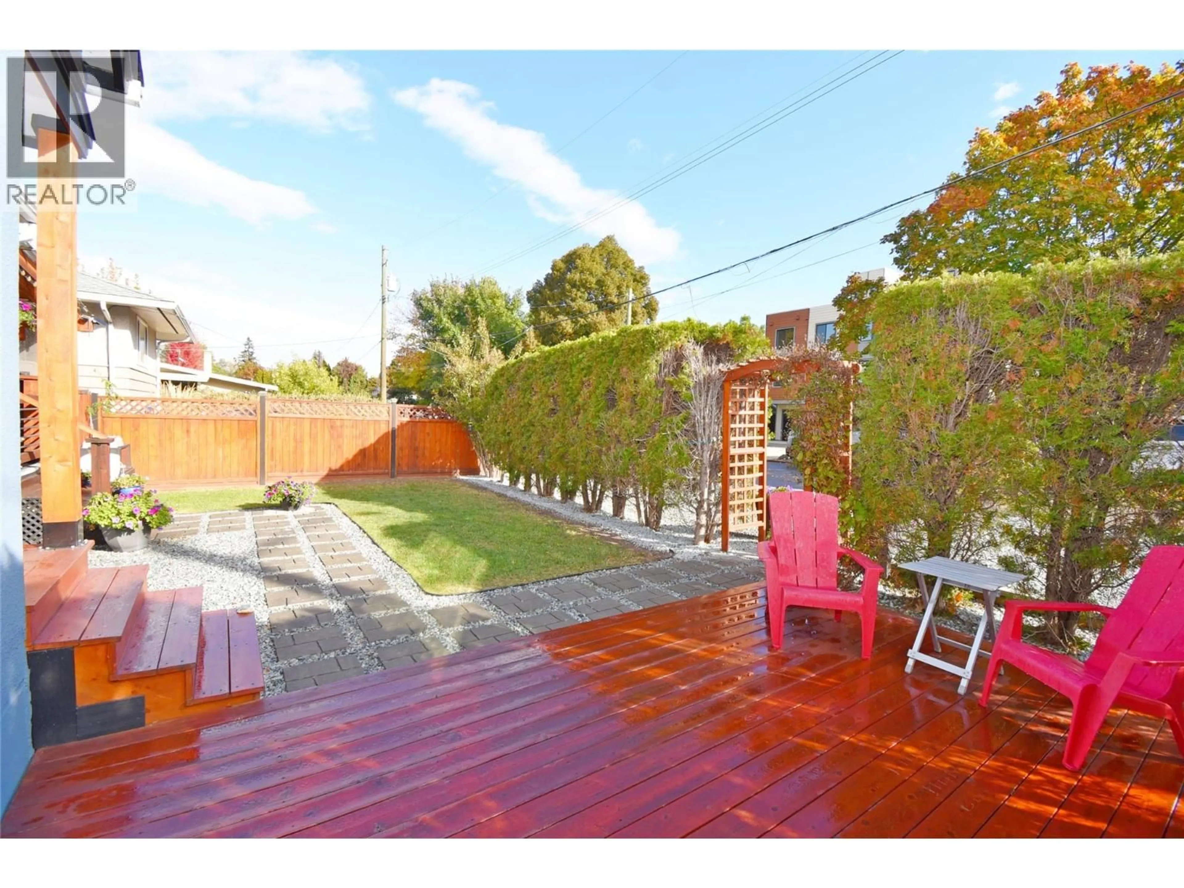 Patio, street for 3930 26 STREET, Vernon British Columbia V1T4V4