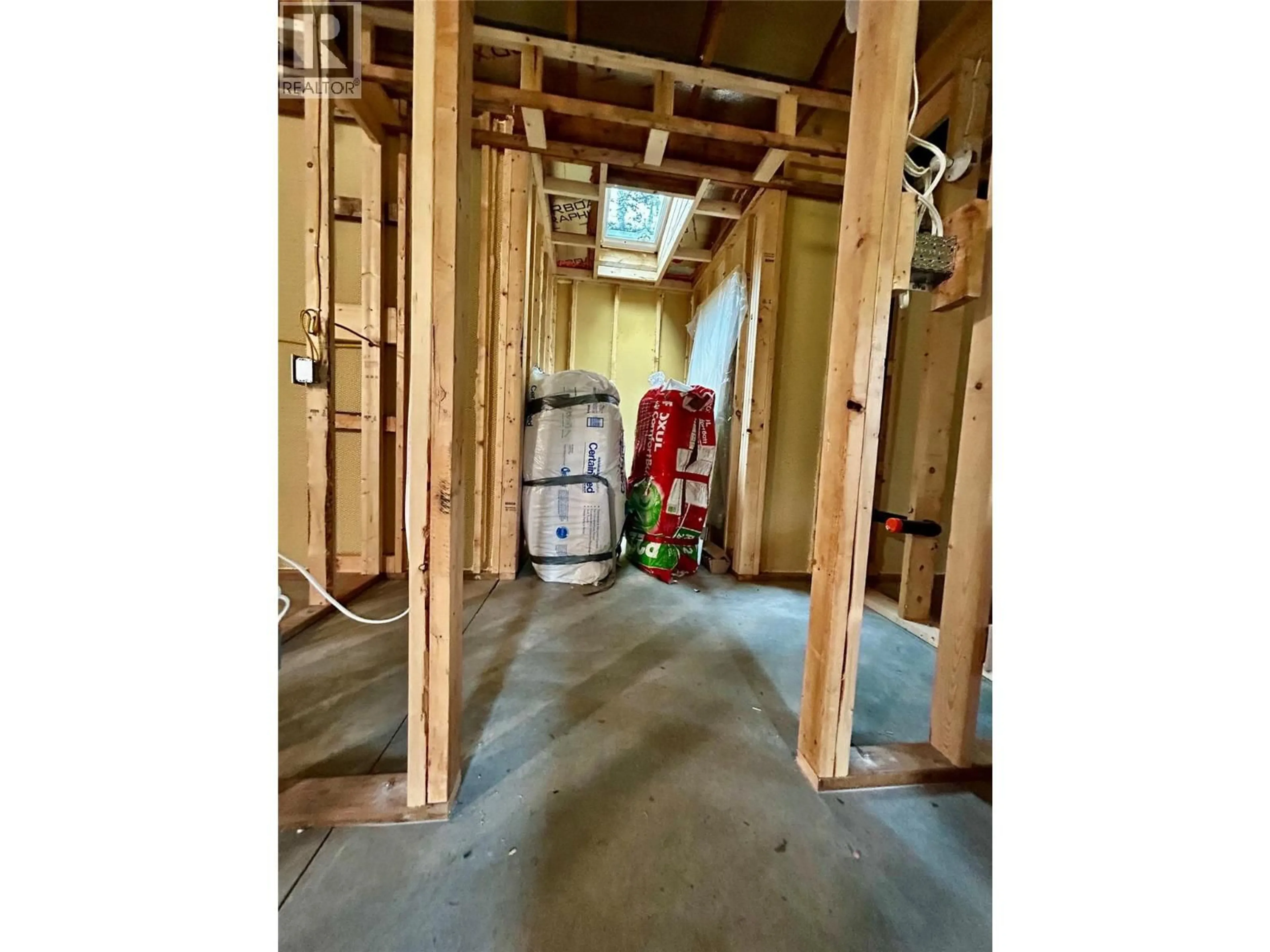 Unknown for 650 SWANSEA POINT ROAD, Swansea Point British Columbia V0E2K2