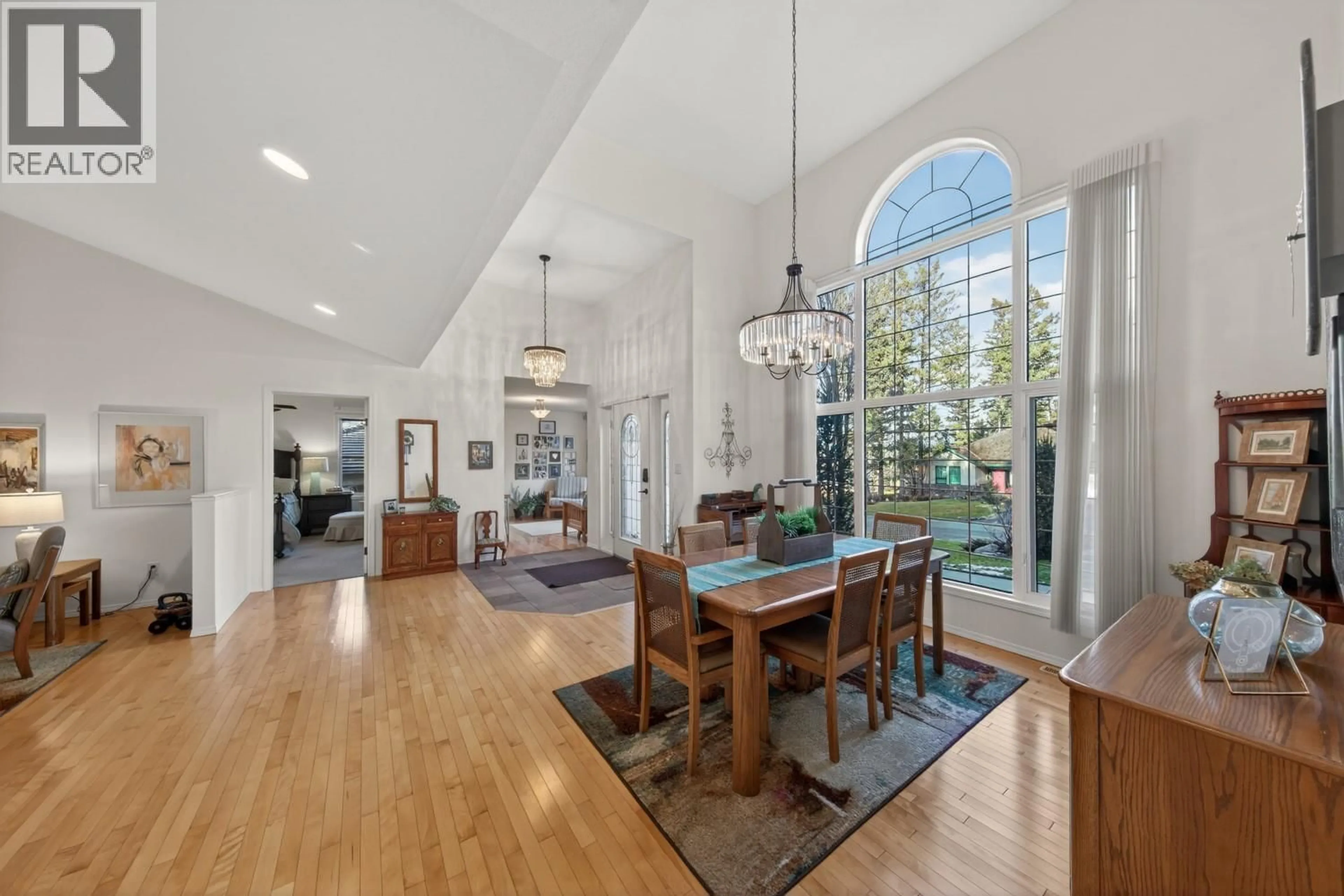 Dining room, unknown for 5152 RIVERVIEW CRESCENT, Fairmont Hot Springs British Columbia V0B1L1