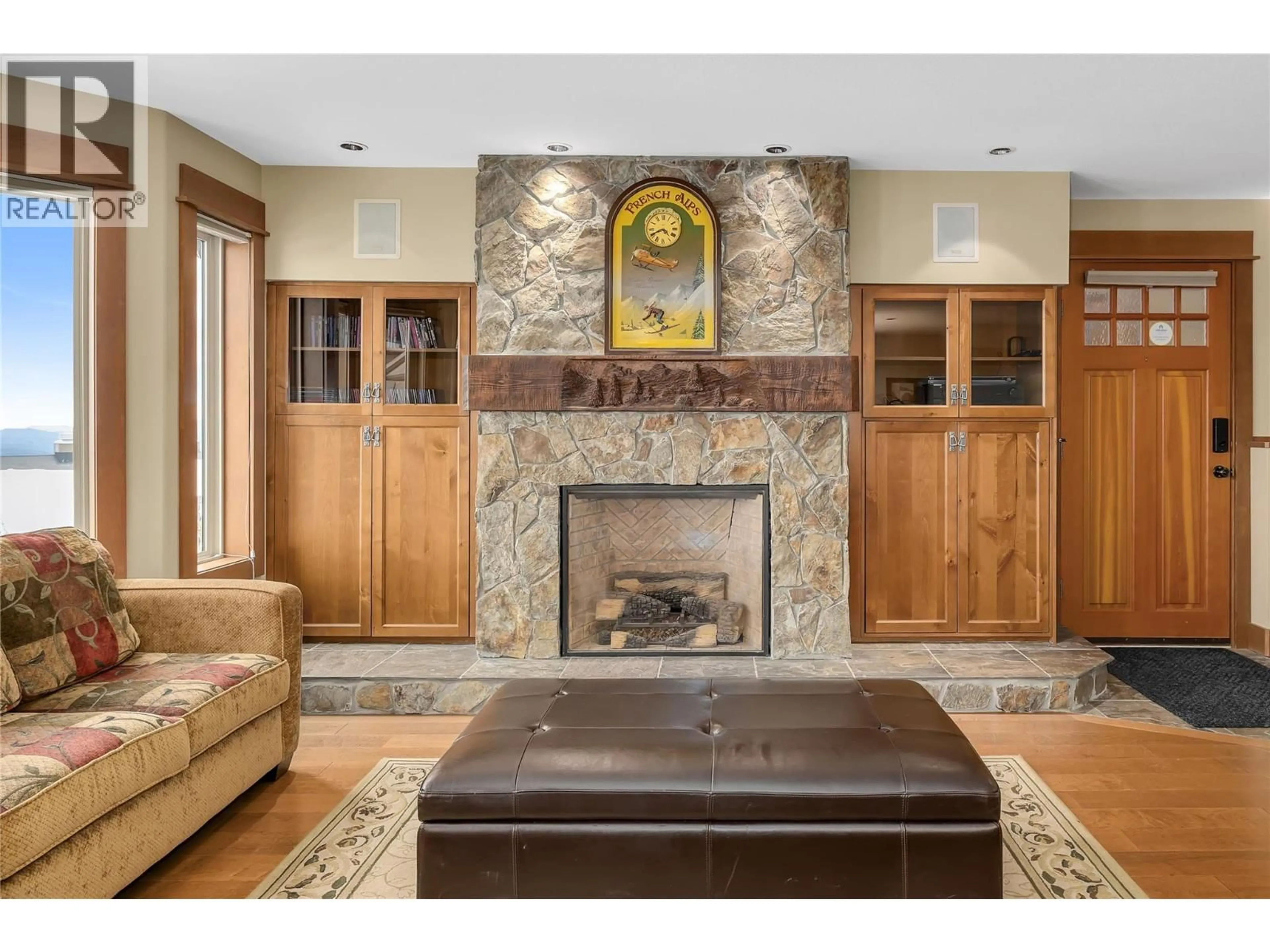 Living room with furniture, ceramic/tile floor for 9 - 80 KETTLEVIEW ROAD, Big White British Columbia V1P1P3