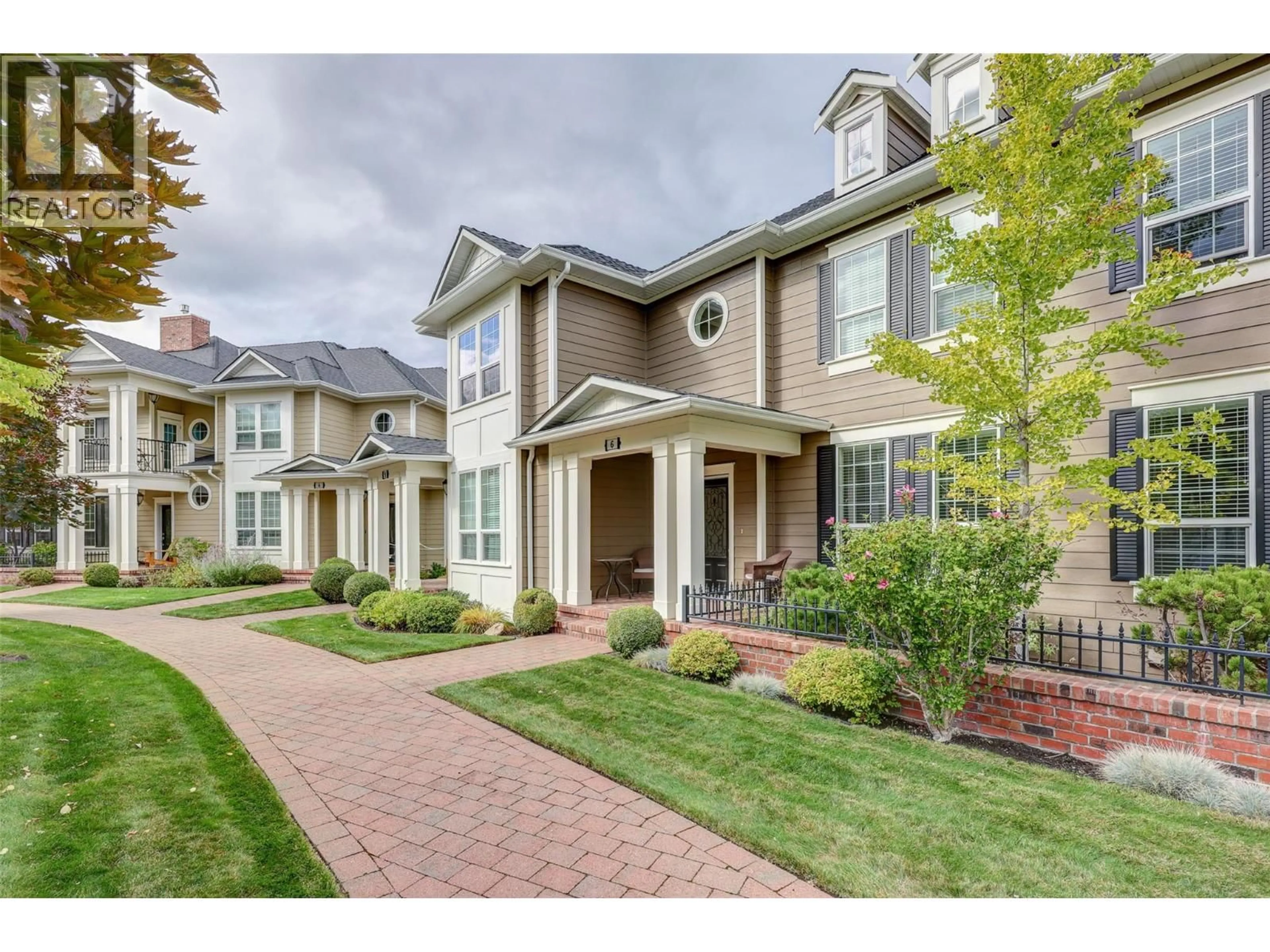 Home with brick exterior material, street for 6 - 328 PROVIDENCE AVENUE, Kelowna British Columbia V1W5A5