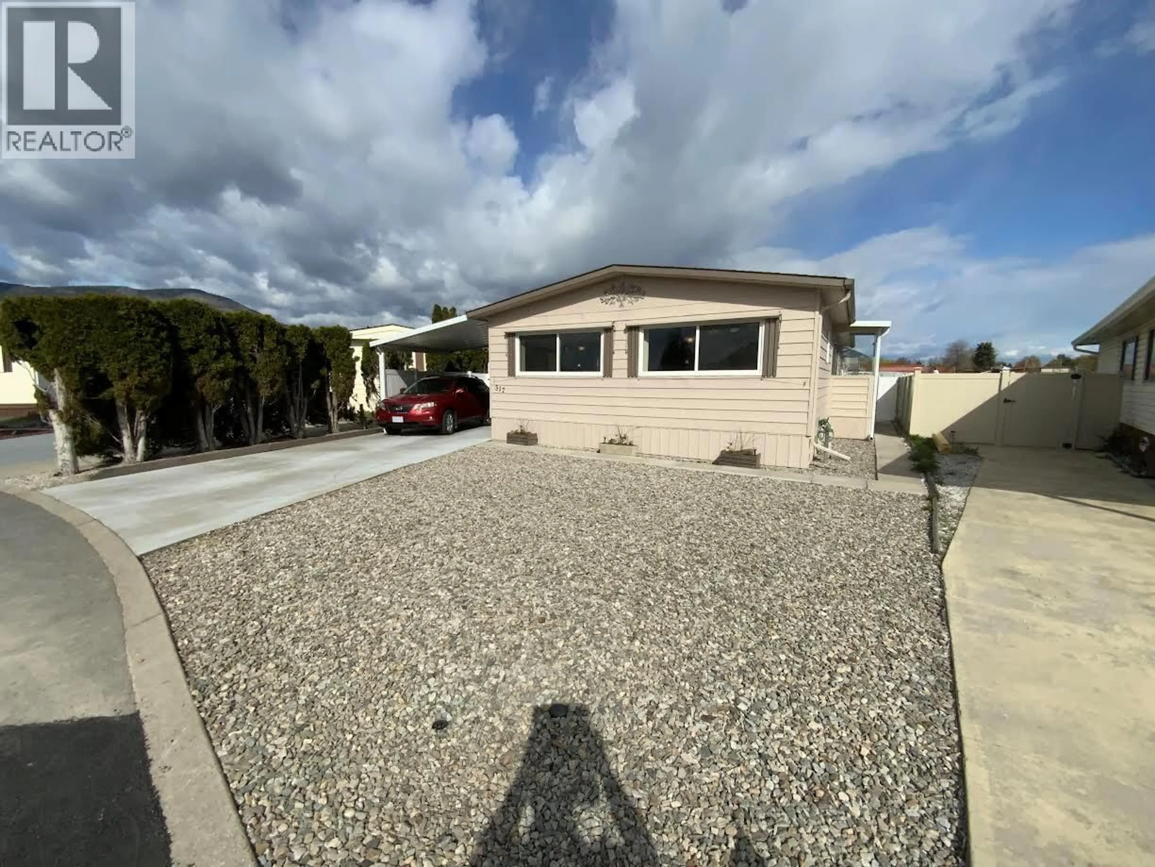 A pic from outside/outdoor area/front of a property/back of a property/a pic from drone, street for 317 - 3105 SOUTH MAIN STREET, Penticton British Columbia V2A7H1