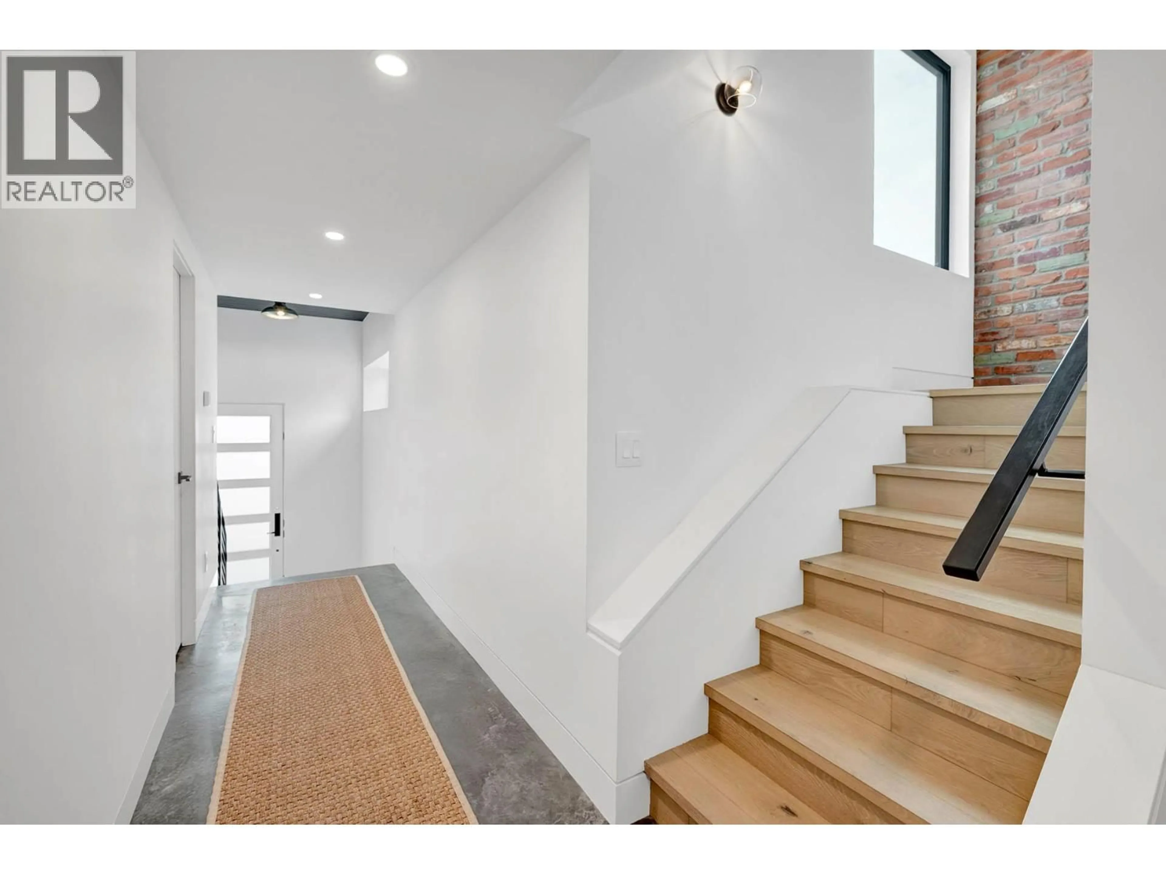 Unknown for 887 FERNIE ROAD, Kamloops British Columbia V2C1B4