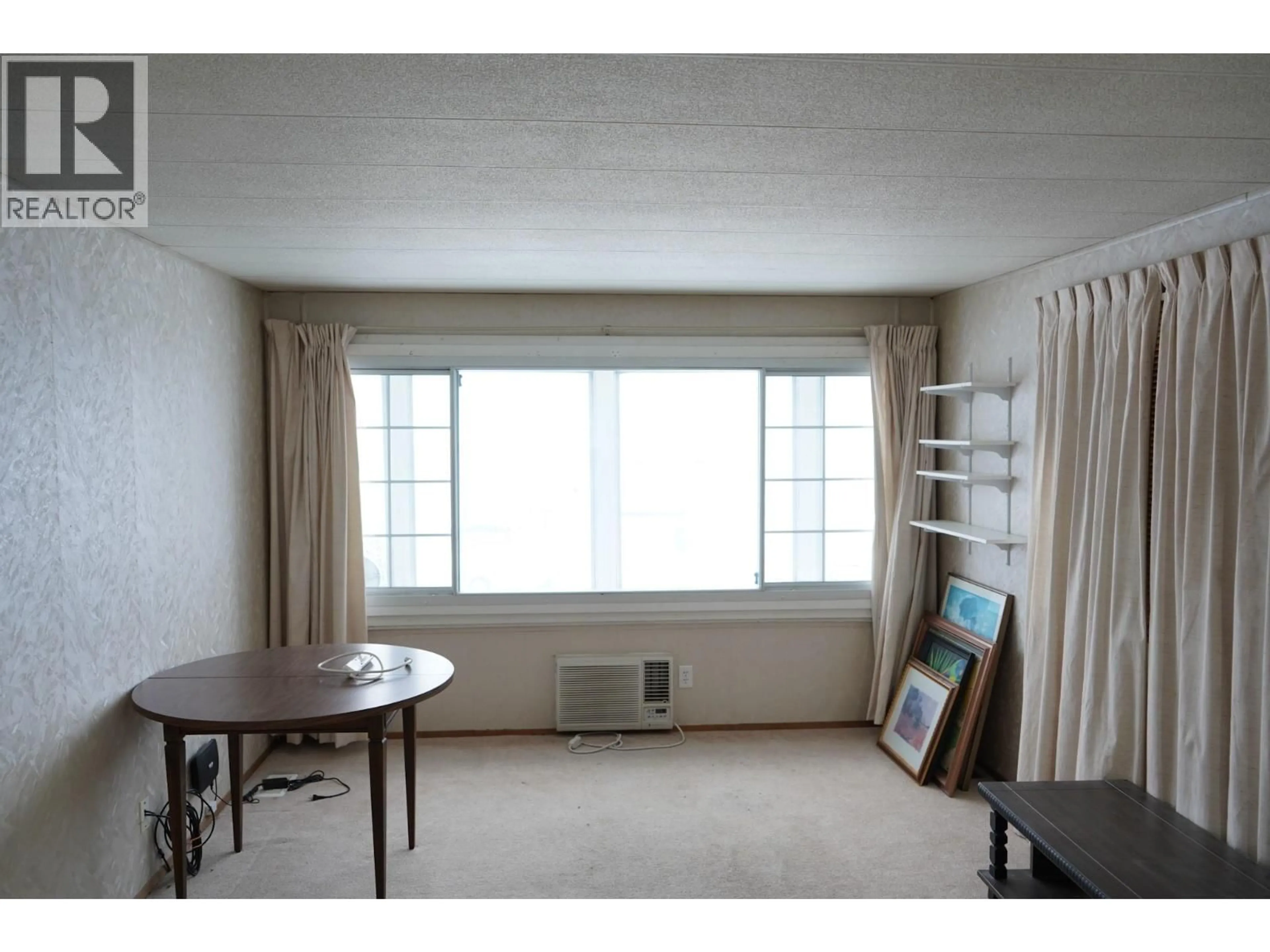A pic of a room for 6 - 1620 CARIBOO HIGHWAY 97 HIGHWAY, Clinton British Columbia V0K1K0