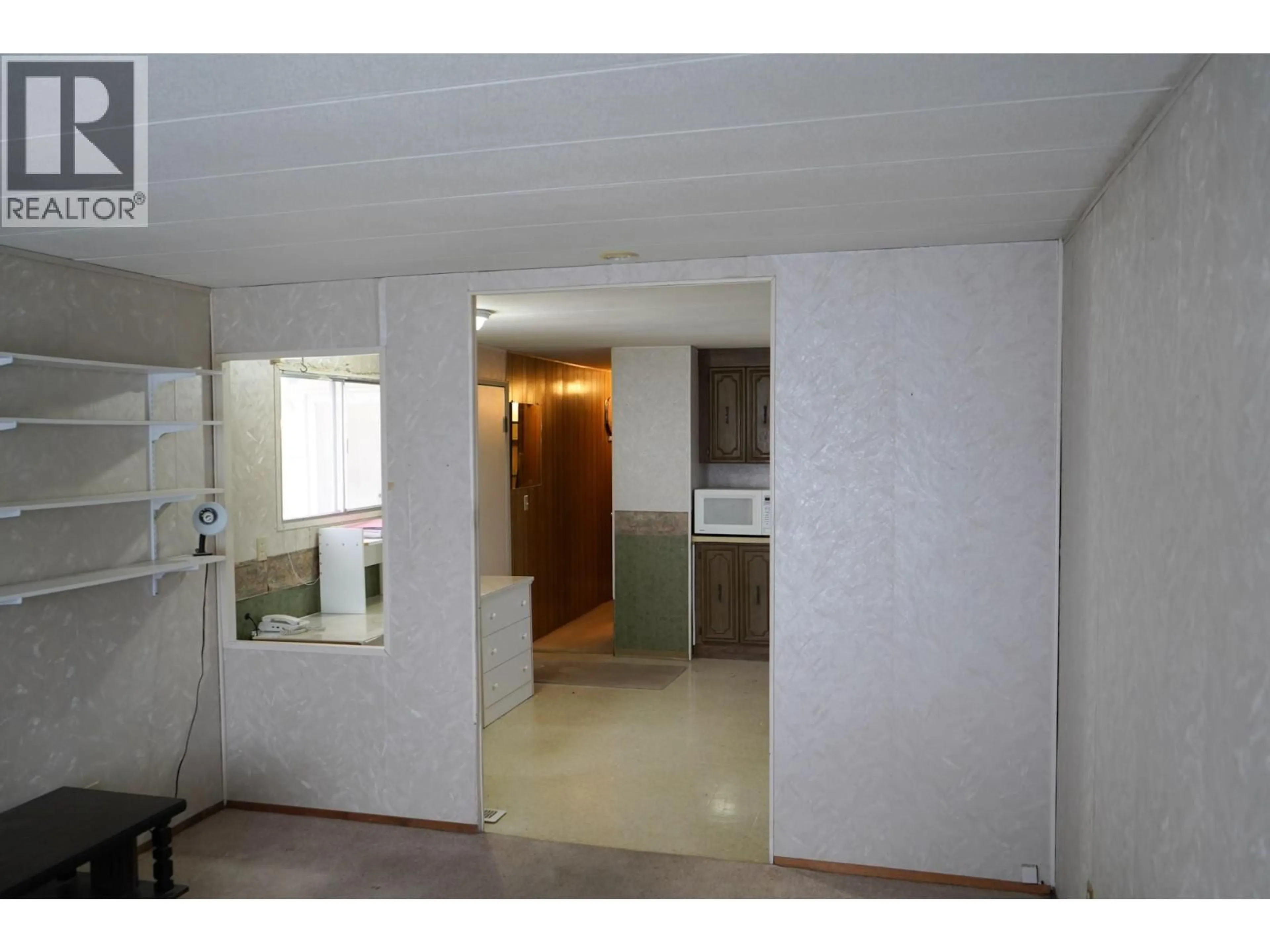 Unknown for 6 - 1620 CARIBOO HIGHWAY 97 HIGHWAY, Clinton British Columbia V0K1K0