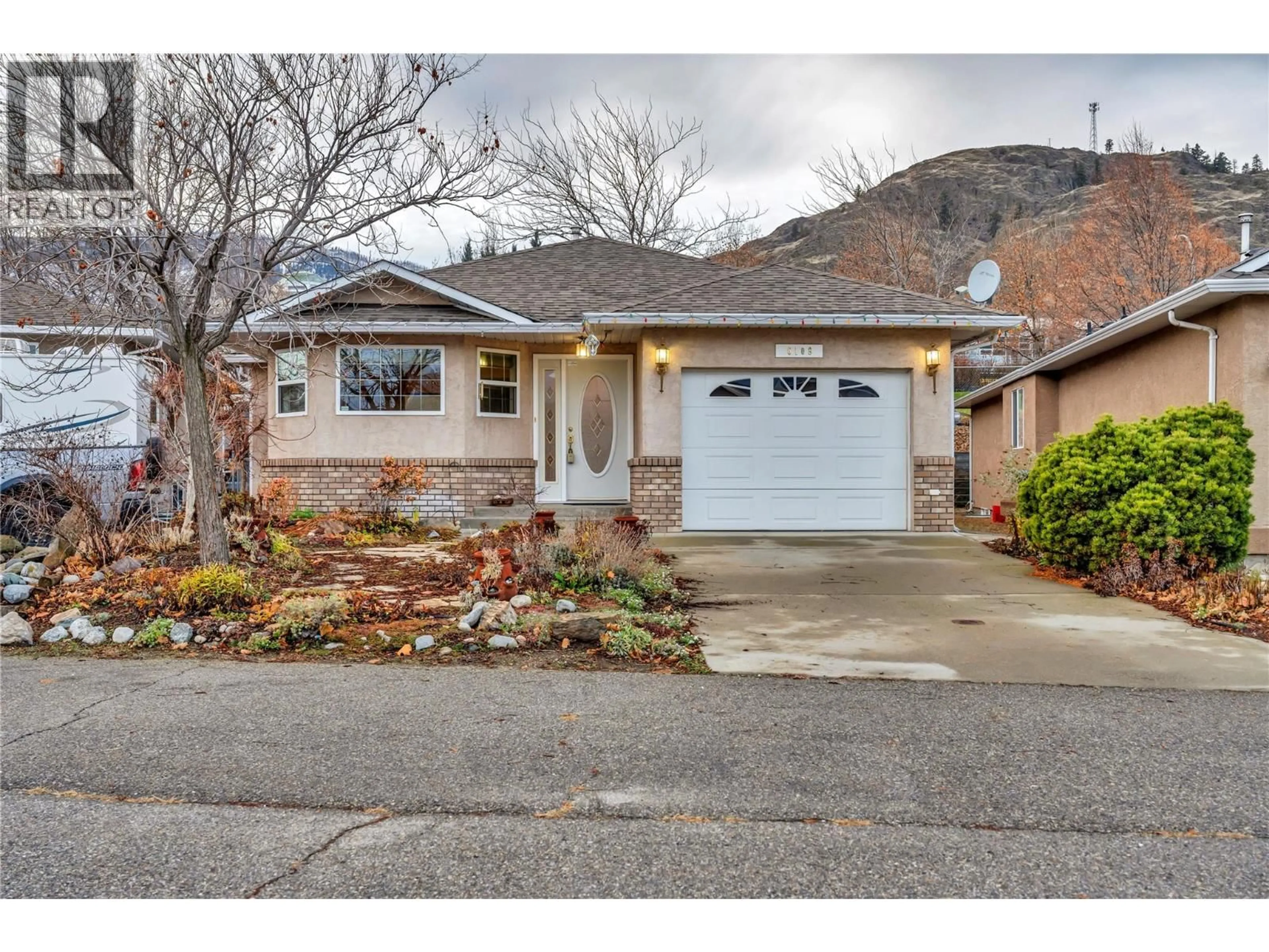 Home with brick exterior material, street for 6108 SAINT MARTIN PLACE, Oliver British Columbia V0H1T0