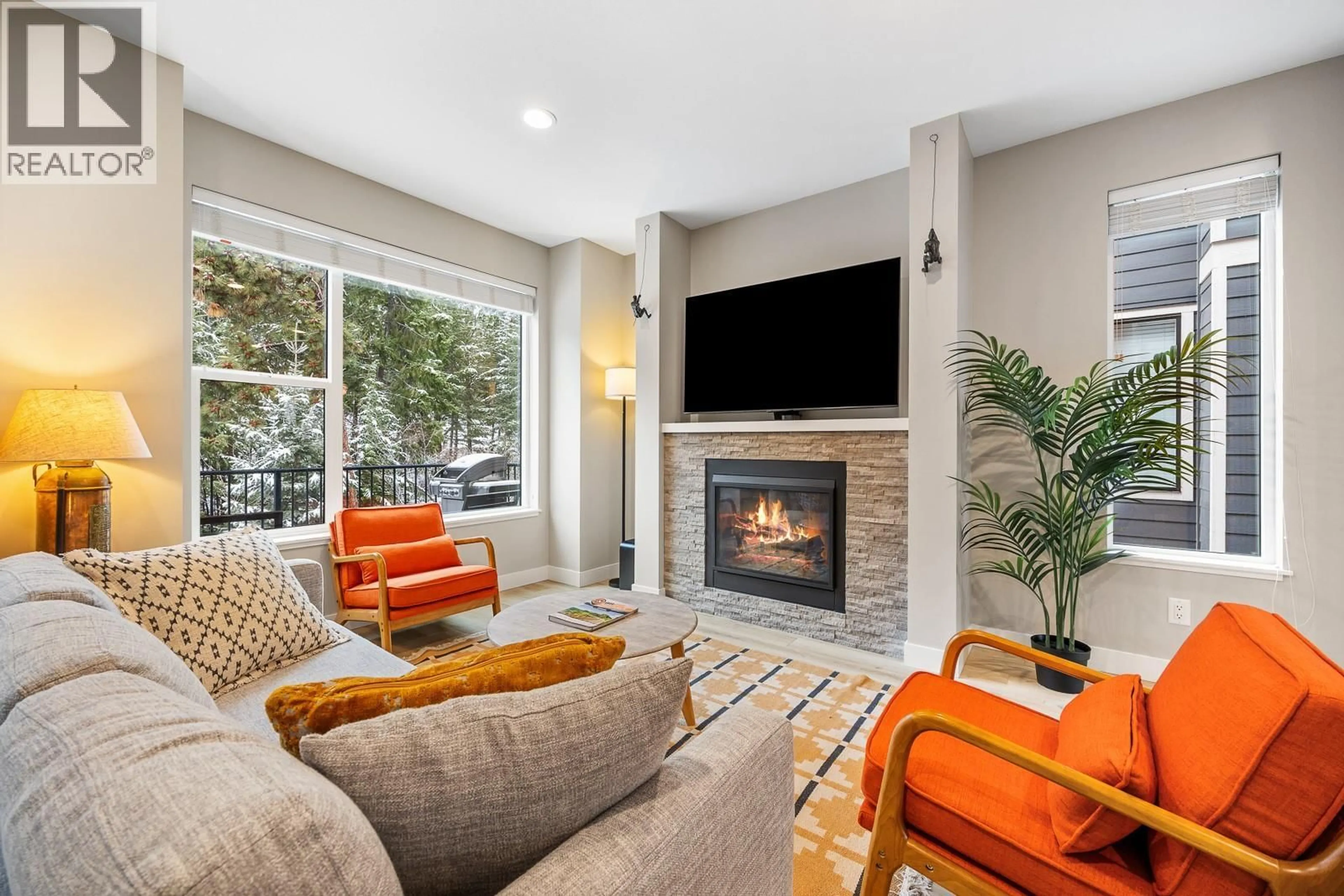 Living room with furniture, unknown for 54 - 2490 TUSCANY DRIVE, West Kelowna British Columbia V4T3M4