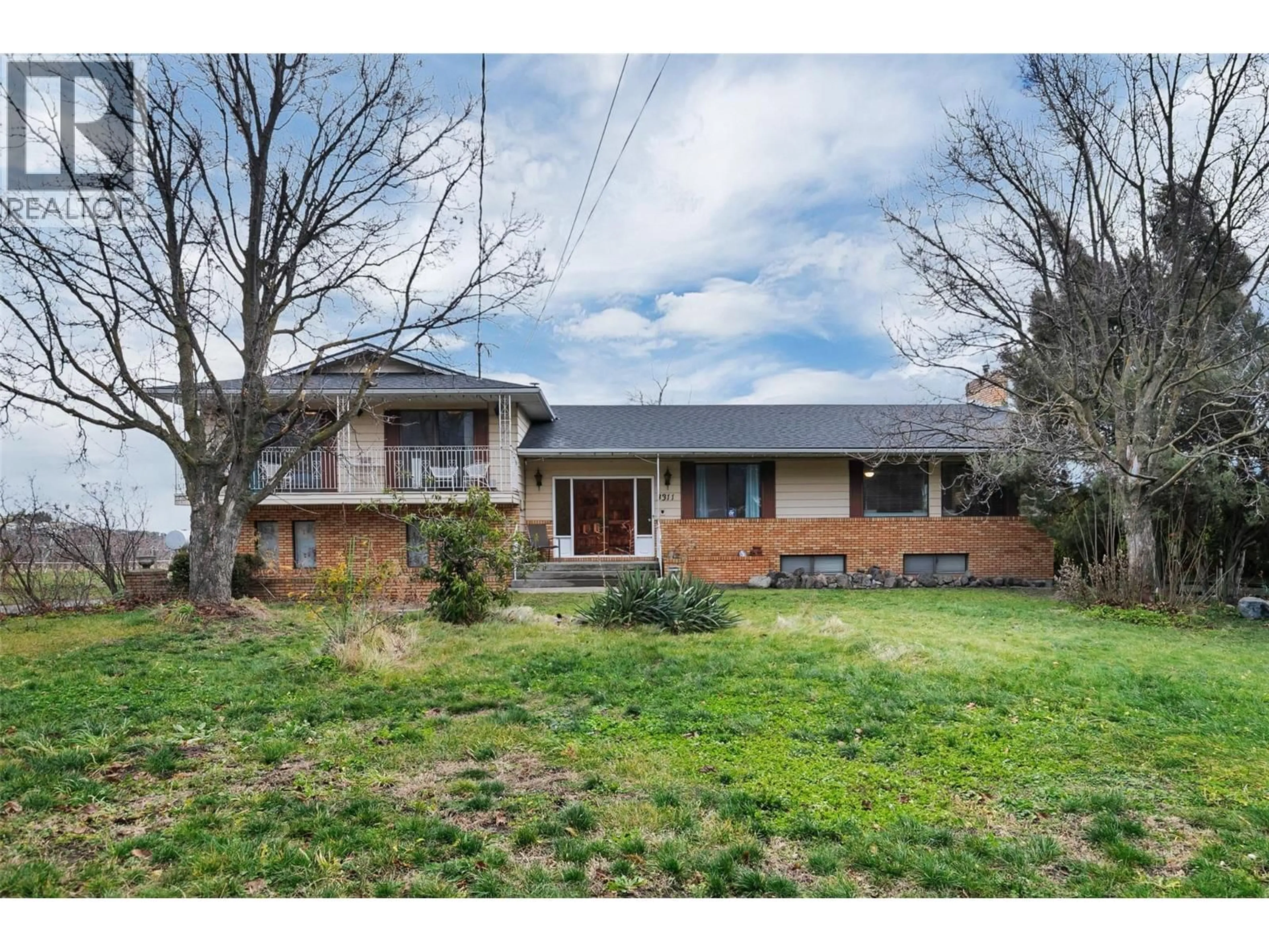 A pic from outside/outdoor area/front of a property/back of a property/a pic from drone, street for 3311 GLENCOE ROAD, West Kelowna British Columbia V4T1M1