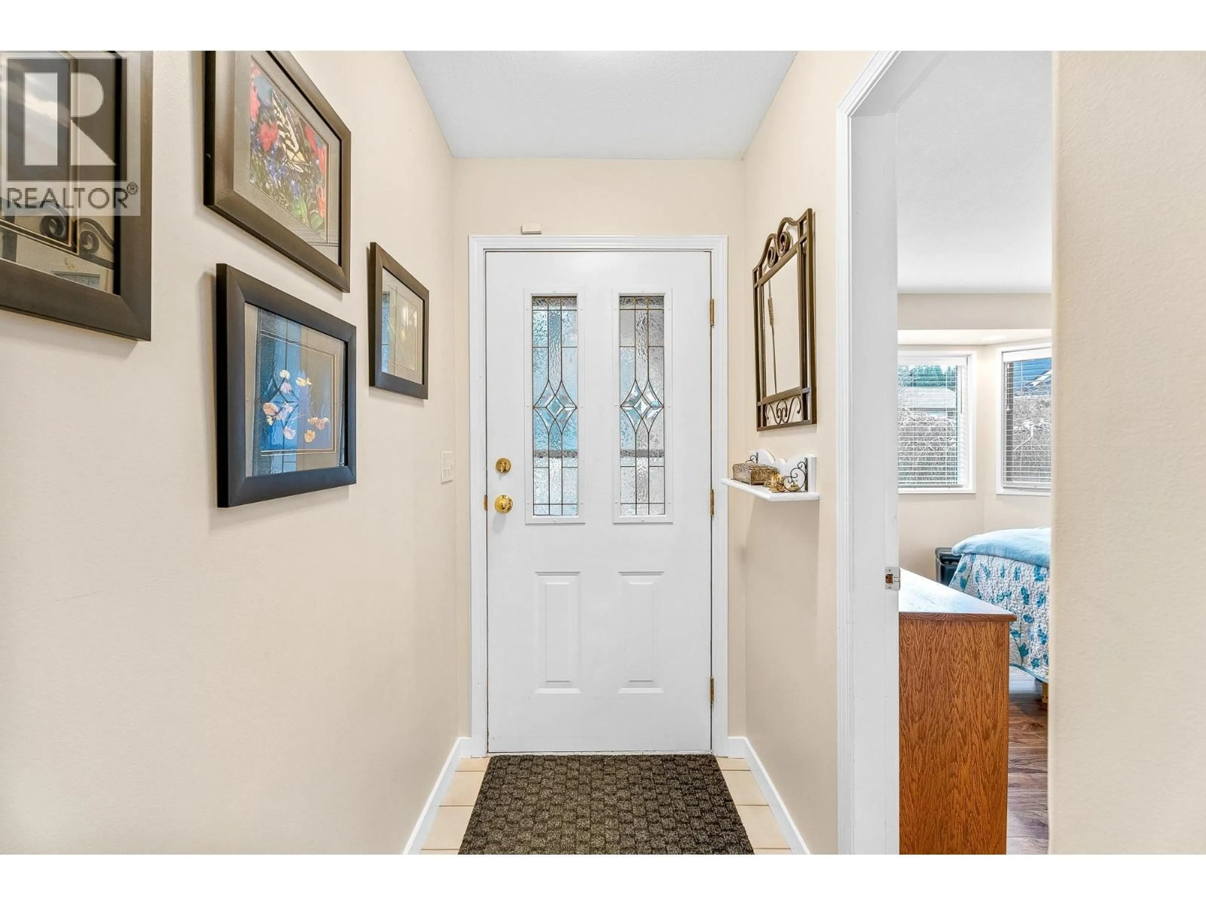 Indoor entryway for 1620 ISKUT PLACE, Kamloops British Columbia V2E2M4