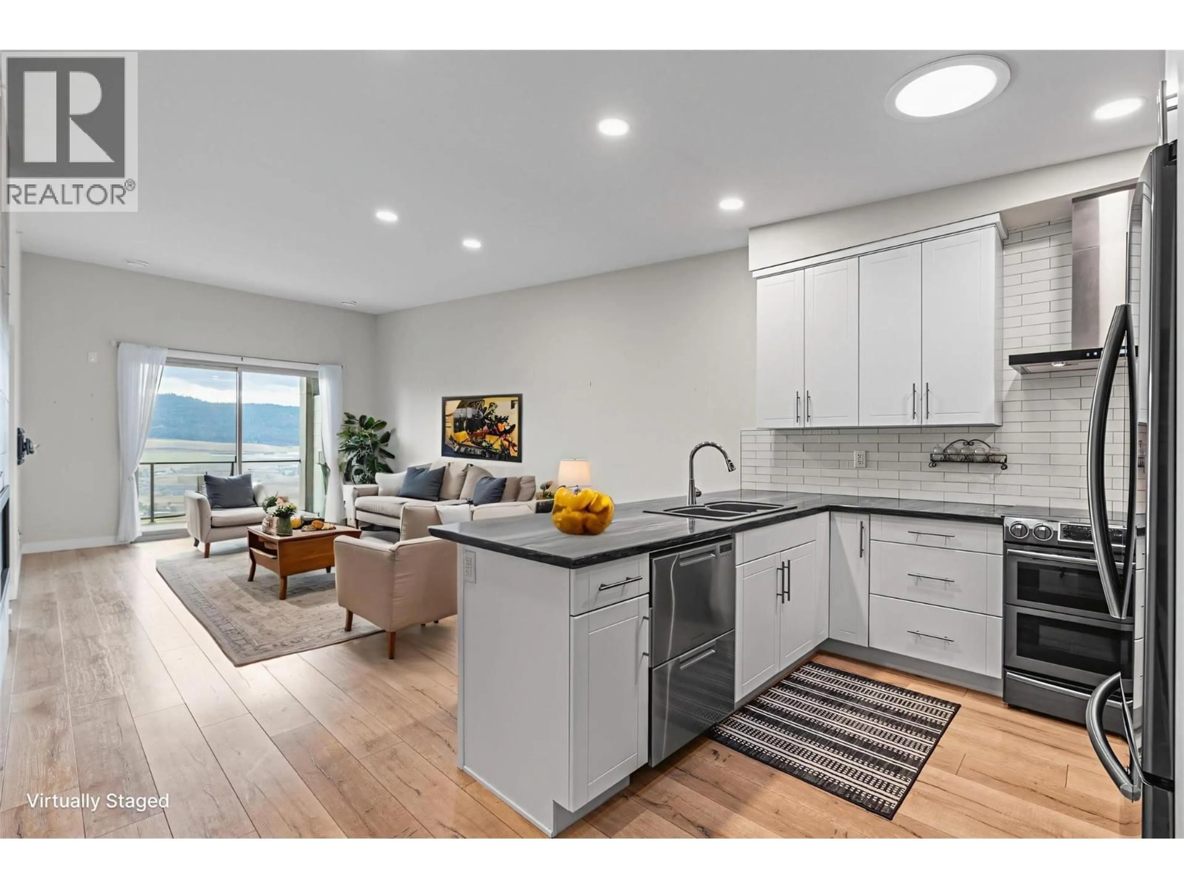 Open concept kitchen, unknown for 204 VINEYARD WAY, Vernon British Columbia V1H1Z7