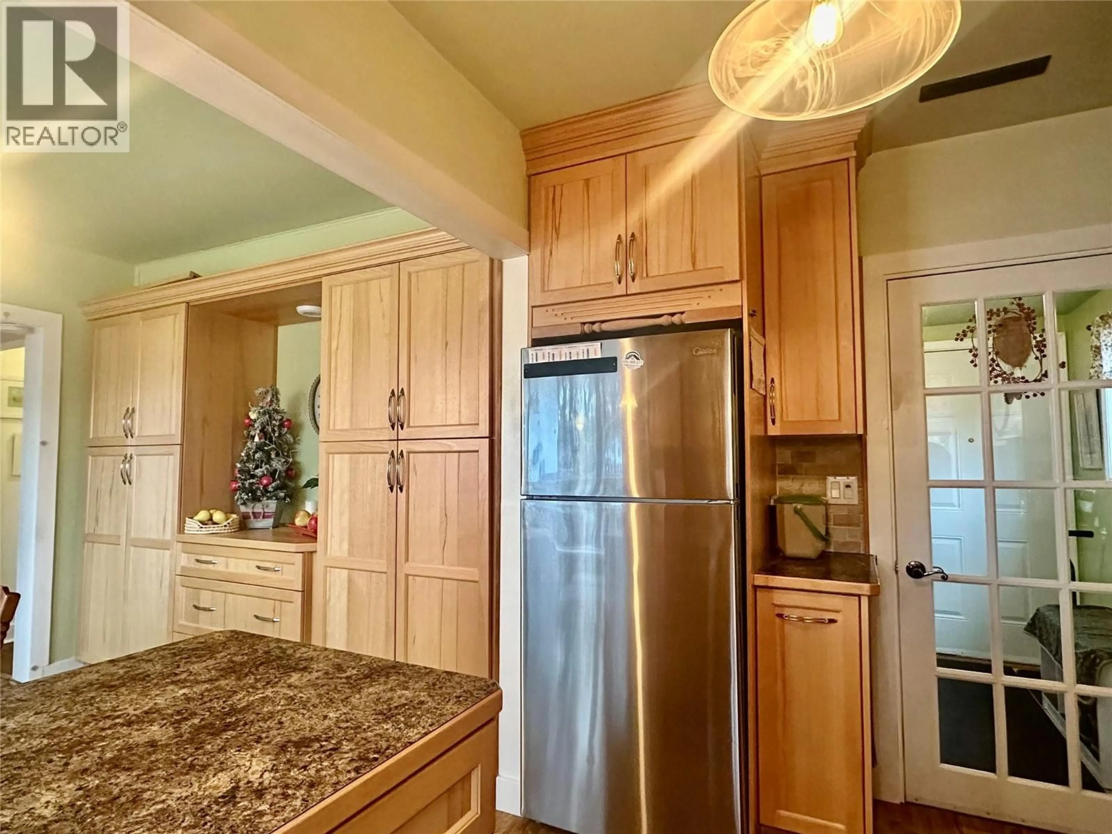 Unknown for 5826 MAIN STREET, Oliver British Columbia V0H1T9