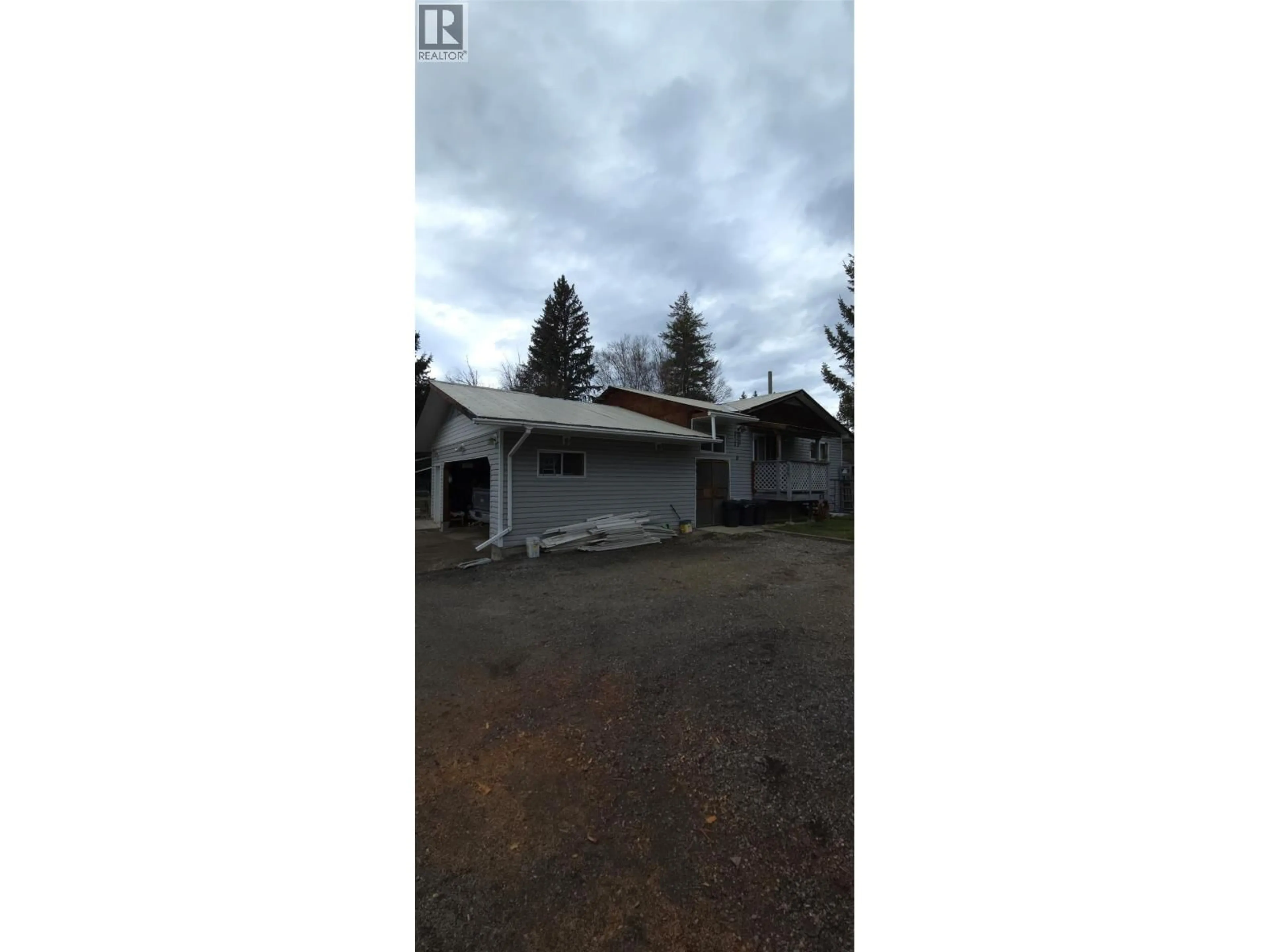 Unknown for 1029 RAFT RIVER ROAD, Clearwater British Columbia V0E1N1