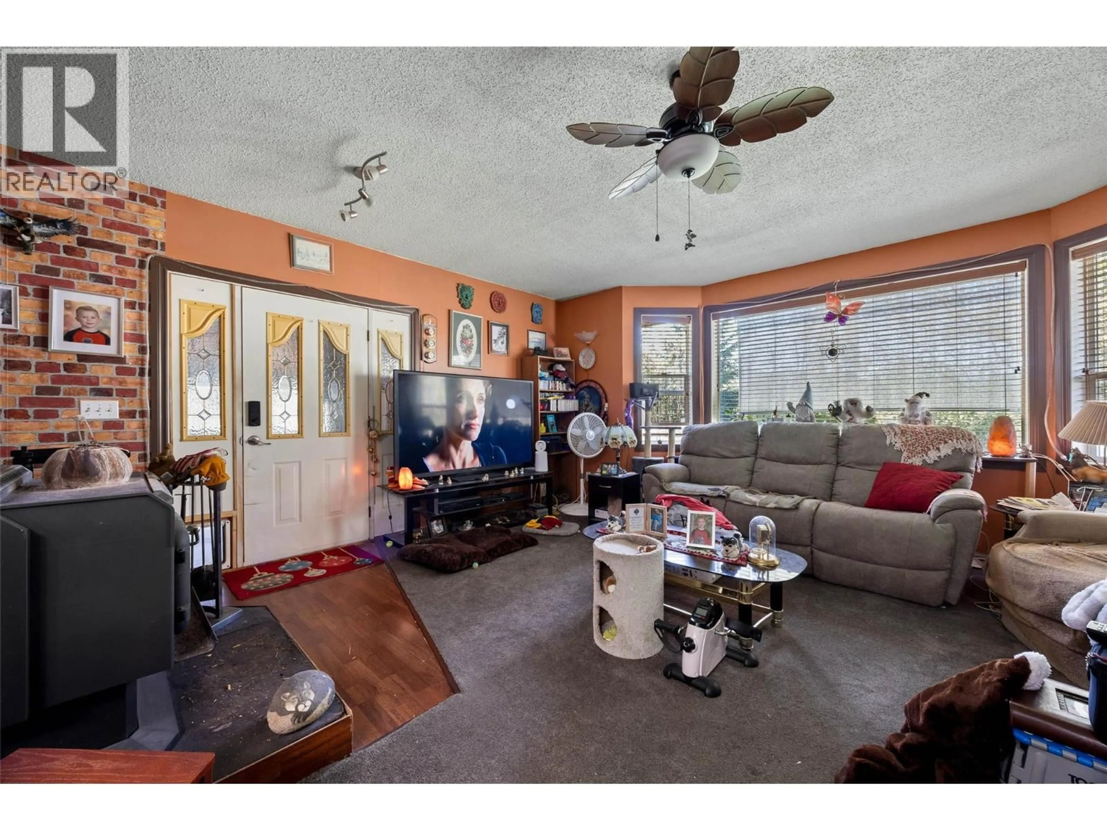 Living room with furniture, unknown for 1029 RAFT RIVER ROAD, Clearwater British Columbia V0E1N1