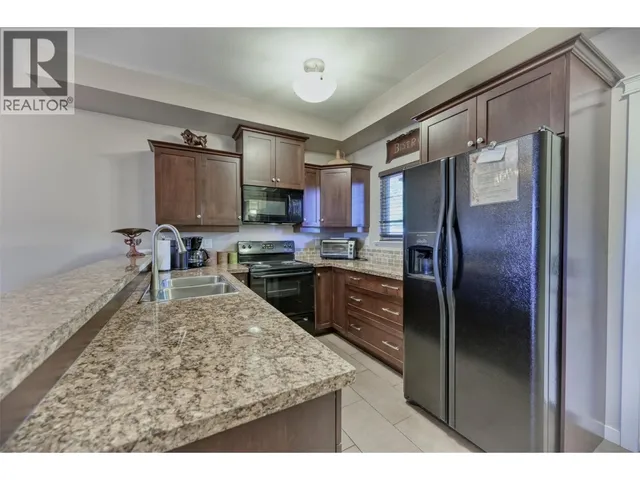 109 - 4300 44TH AVENUE, Osoyoos 3