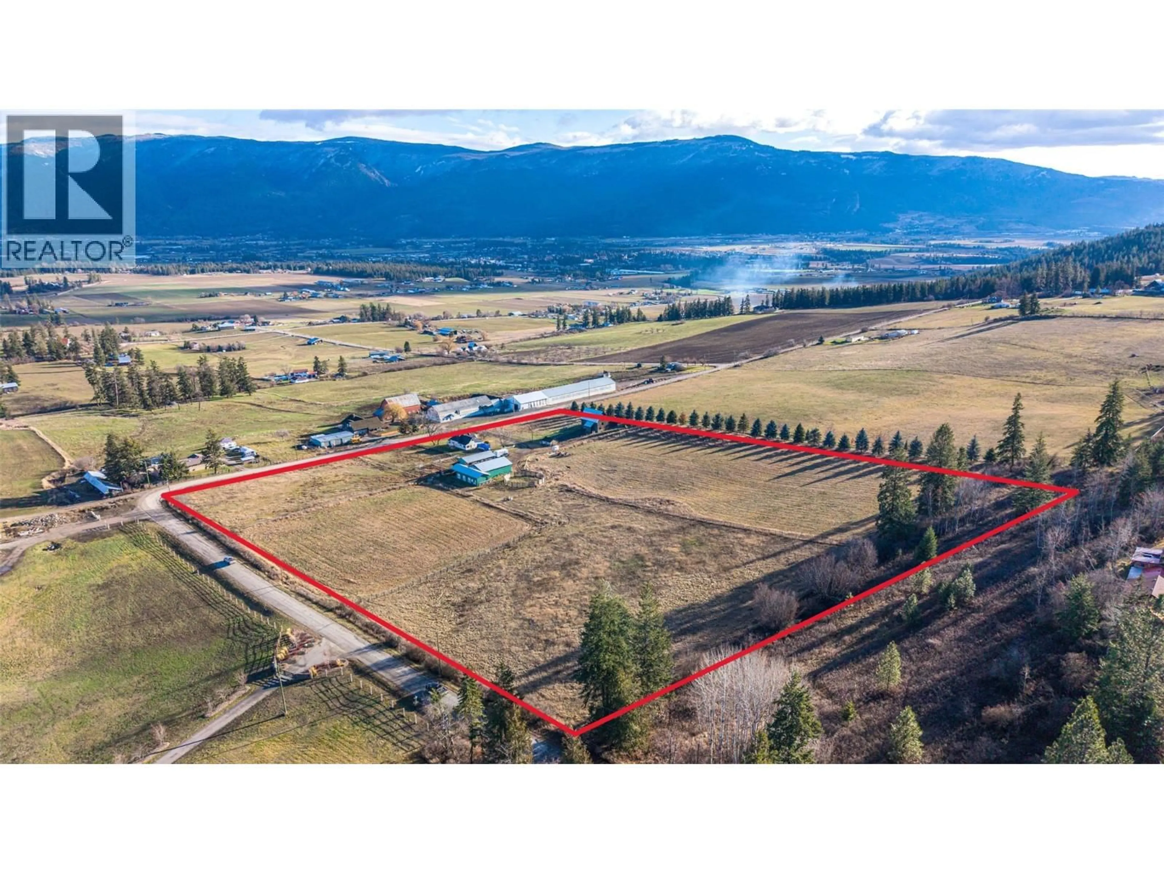 A pic from outside/outdoor area/front of a property/back of a property/a pic from drone, mountain view for 4435 HALLAM ROAD, Armstrong British Columbia V0E1B0
