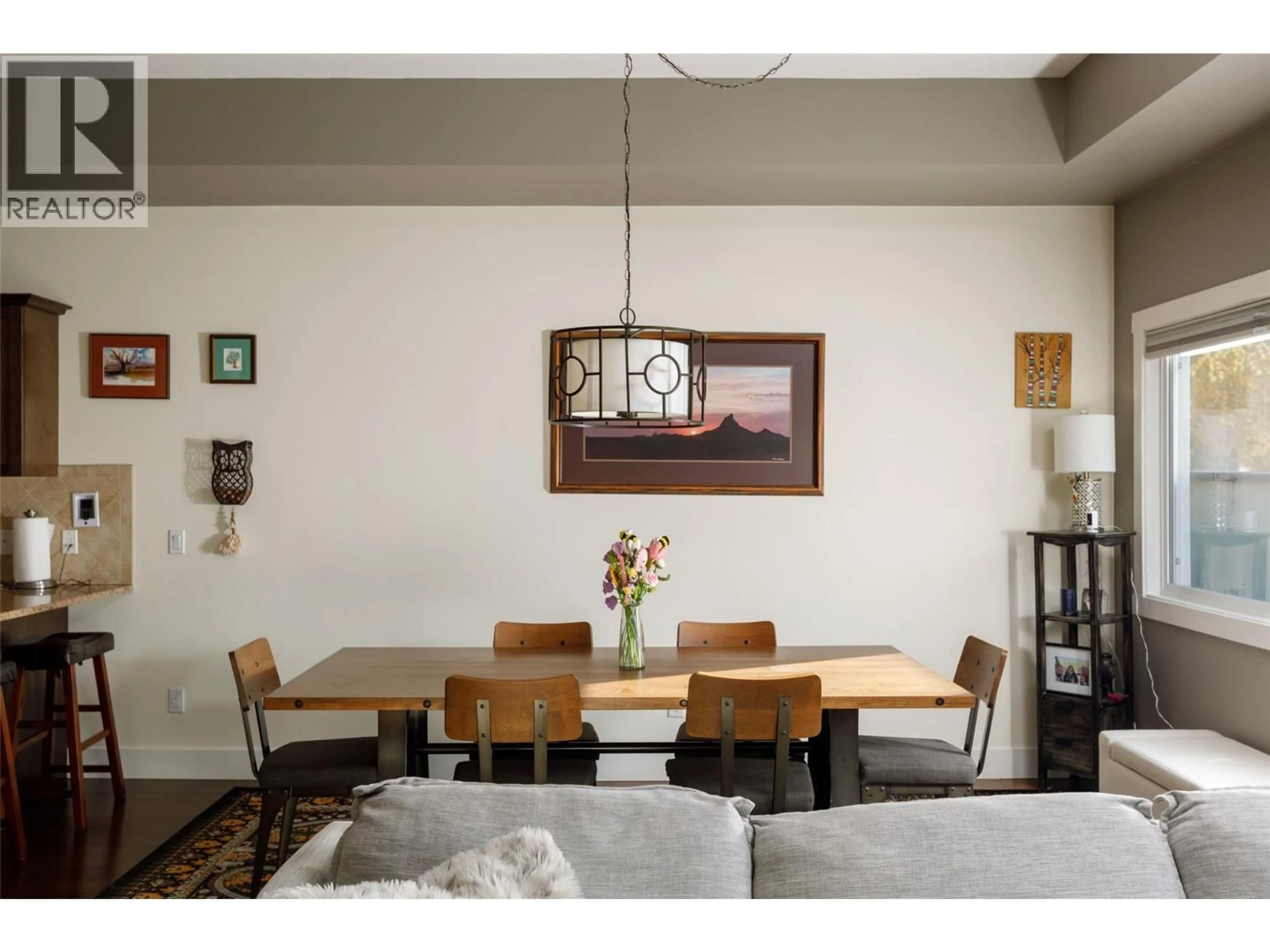 Dining room, wood/laminate floor for 53 - 600 BOYNTON PLACE, Kelowna British Columbia V1V1A6