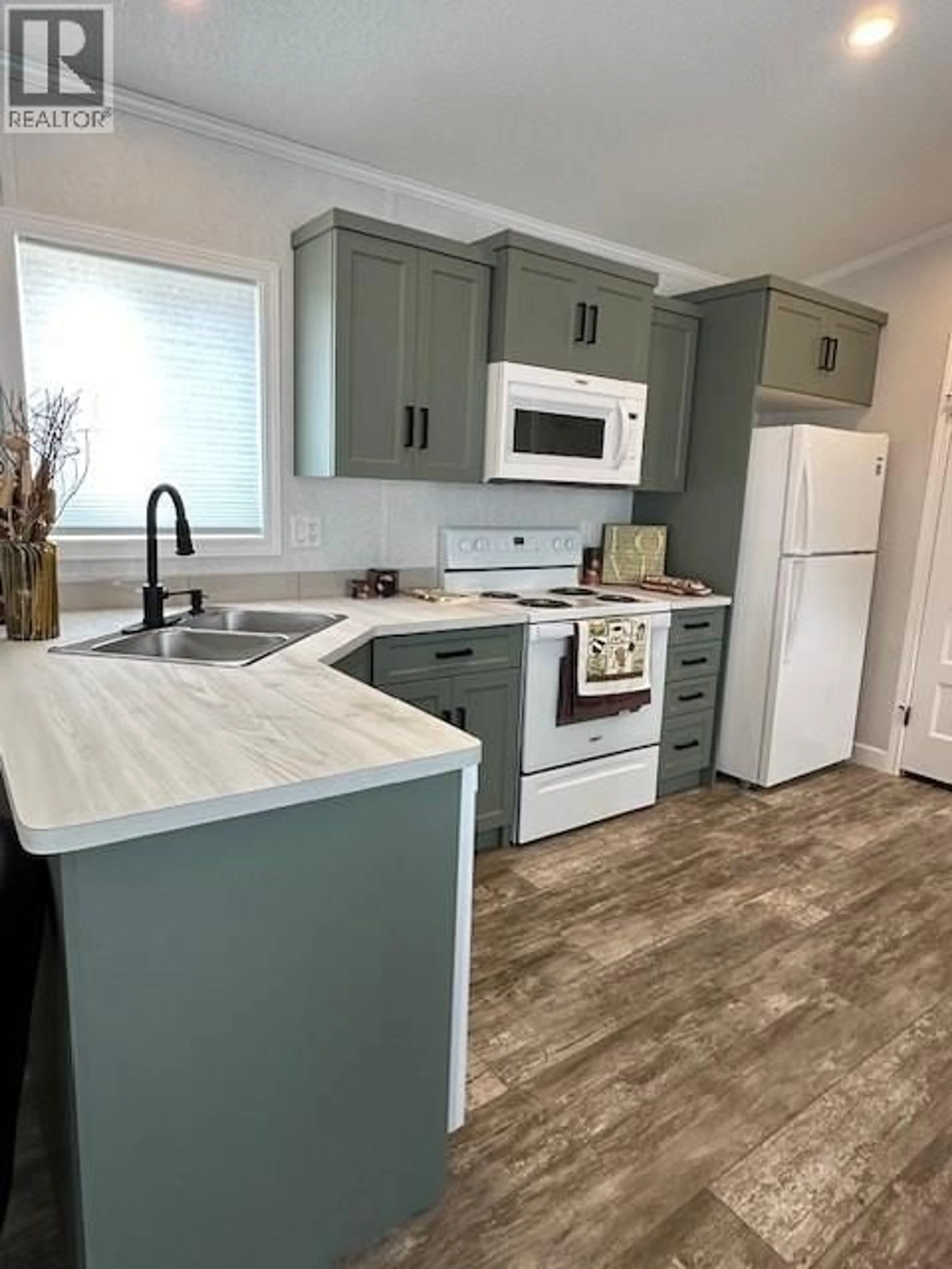 Open concept kitchen, unknown for 29 - 235 AYLMER ROAD, Chase British Columbia V0E1M0