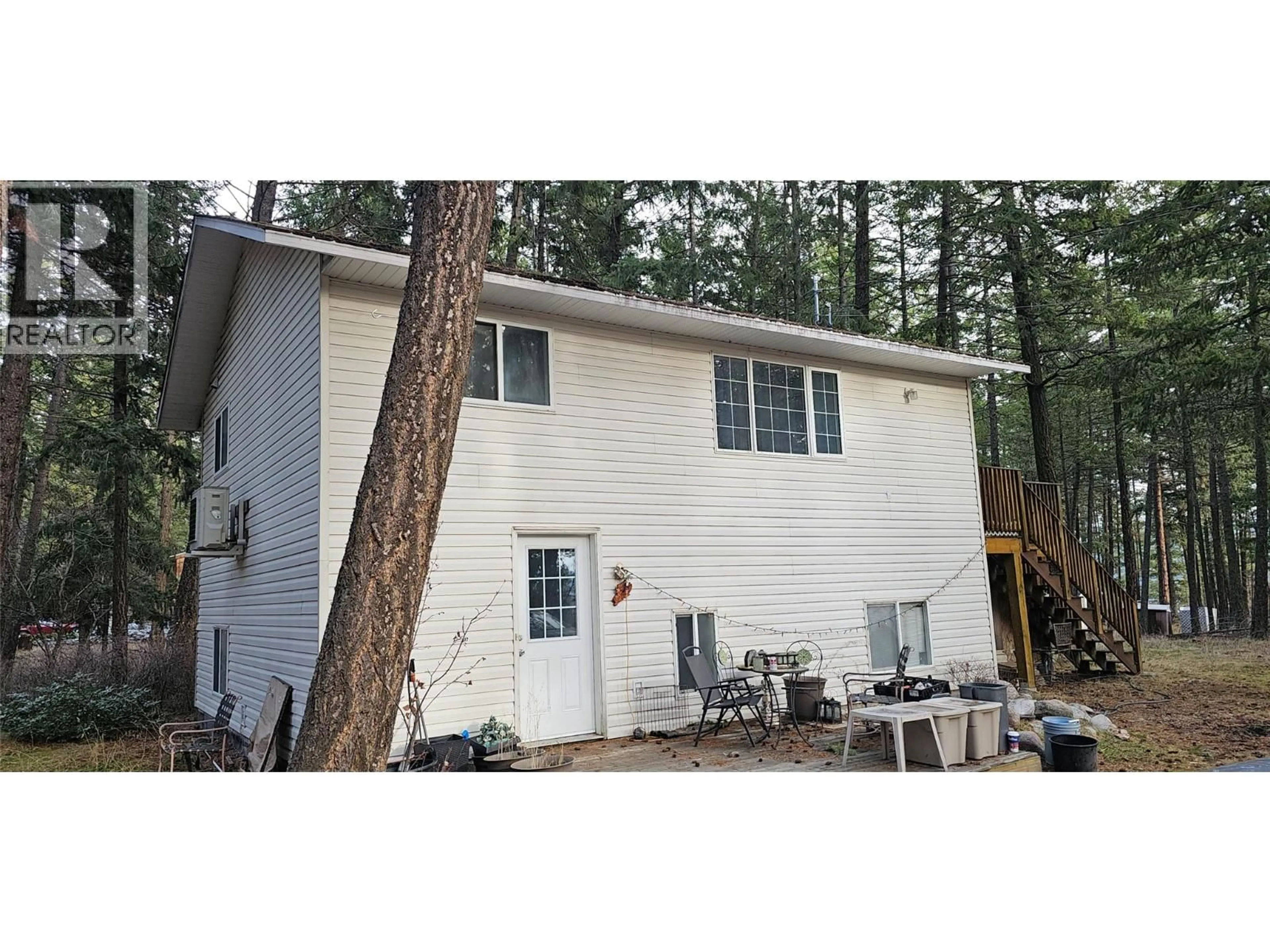 Home with vinyl exterior material, forest/trees view for 518 LEAH ROAD, Vernon British Columbia V1H2E6