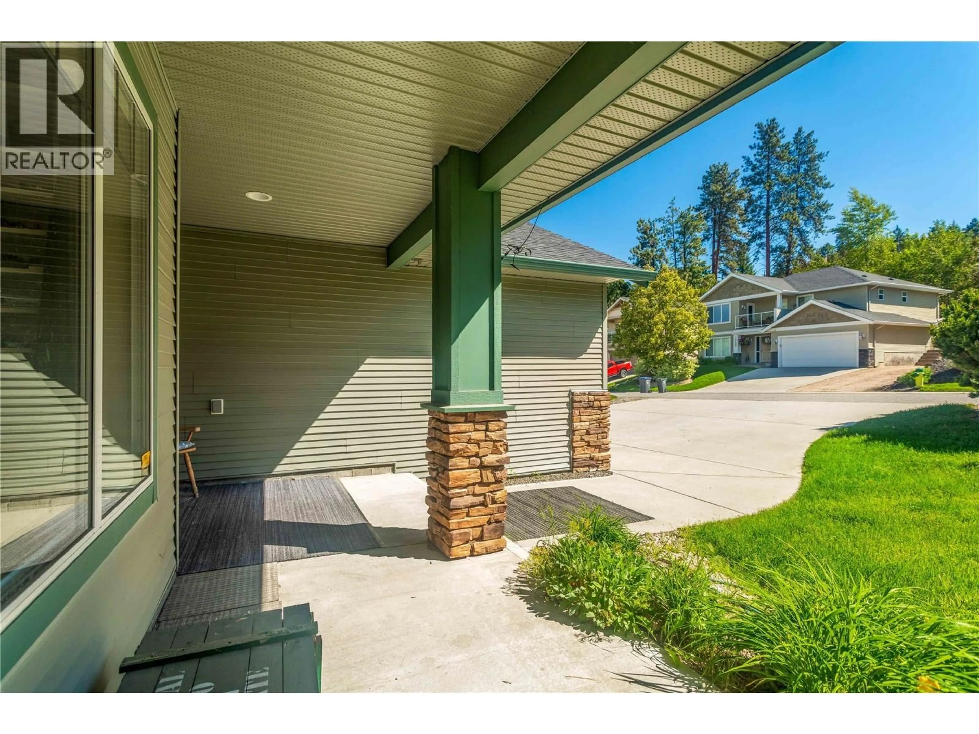 Indoor entryway for 10476 TERESA ROAD, Lake Country British Columbia V4V2N6