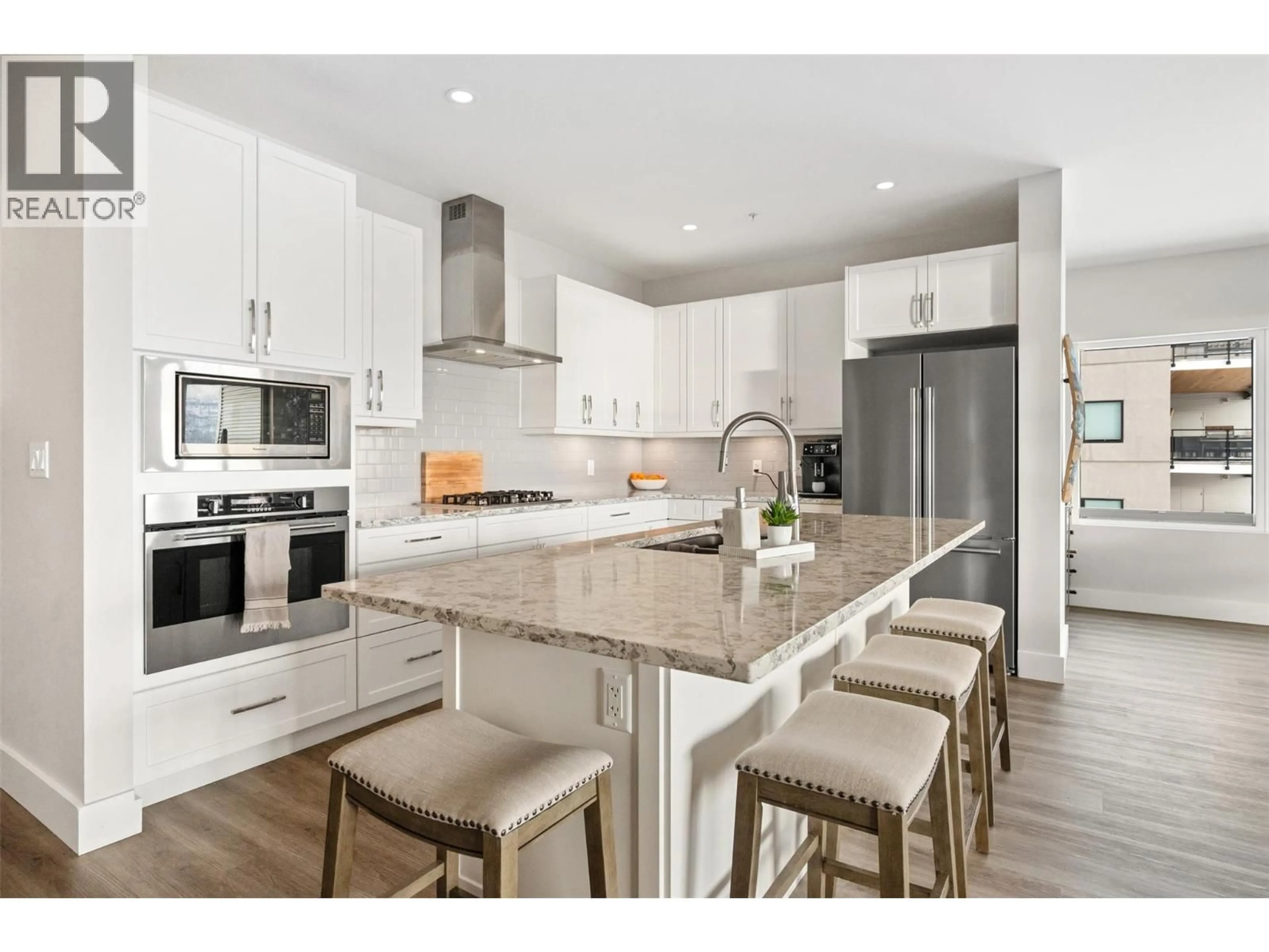 Open concept kitchen, unknown for 421 - 400 VISTA PARK, Penticton British Columbia V2A0B2