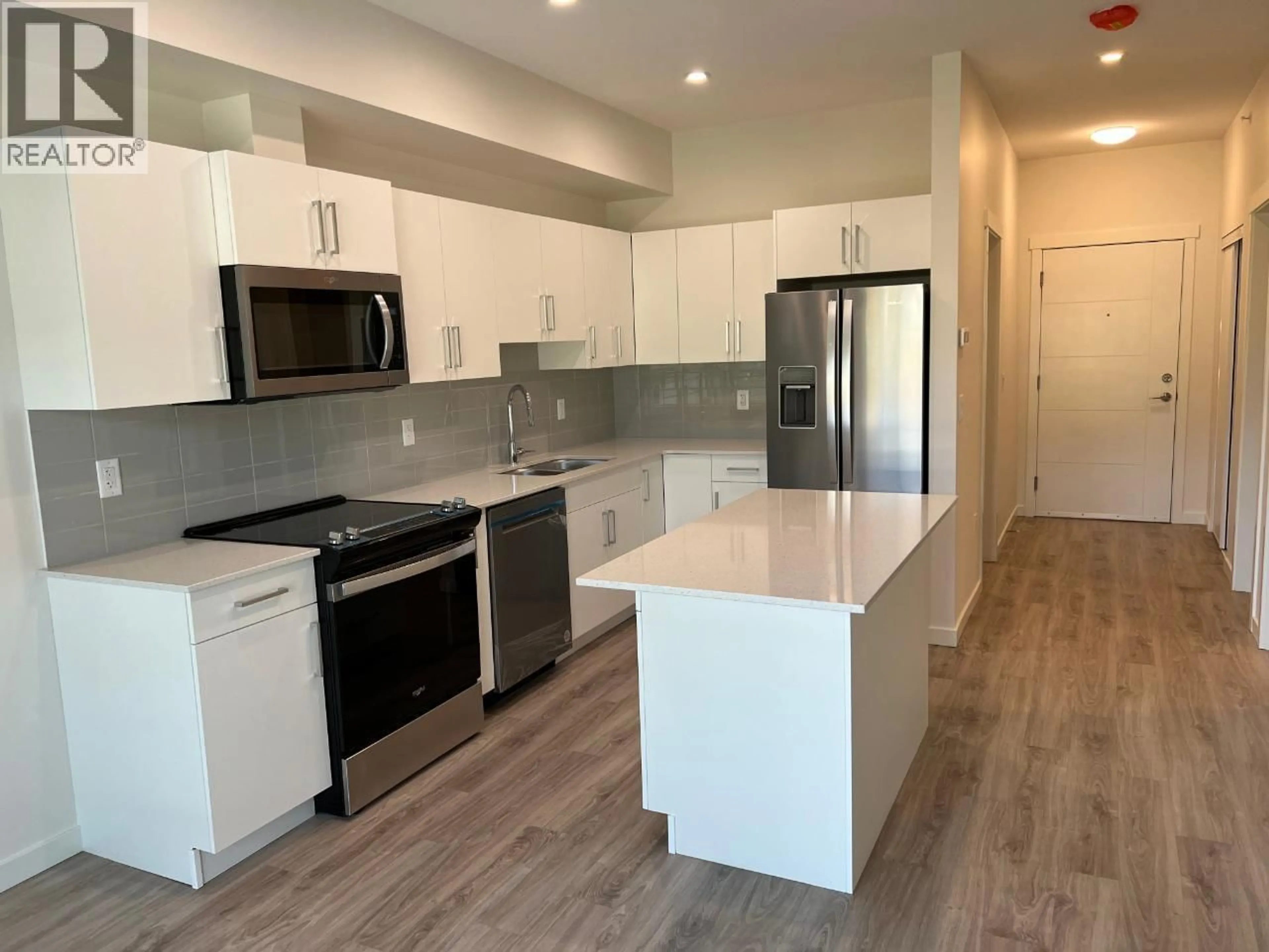 Open concept kitchen, unknown for 511 - 2345 BUTT ROAD, West Kelowna British Columbia V4T1N6