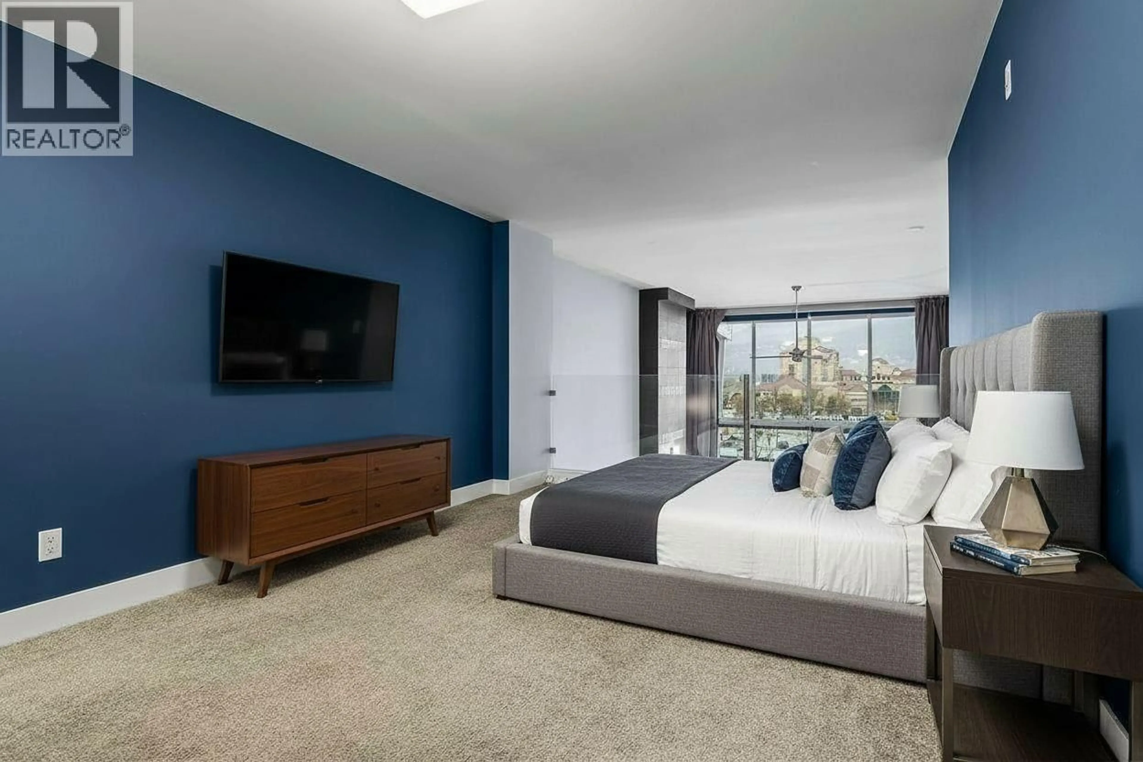 A pic of a room for 411 - 1289 ELLIS STREET, Kelowna British Columbia V1Y9X6