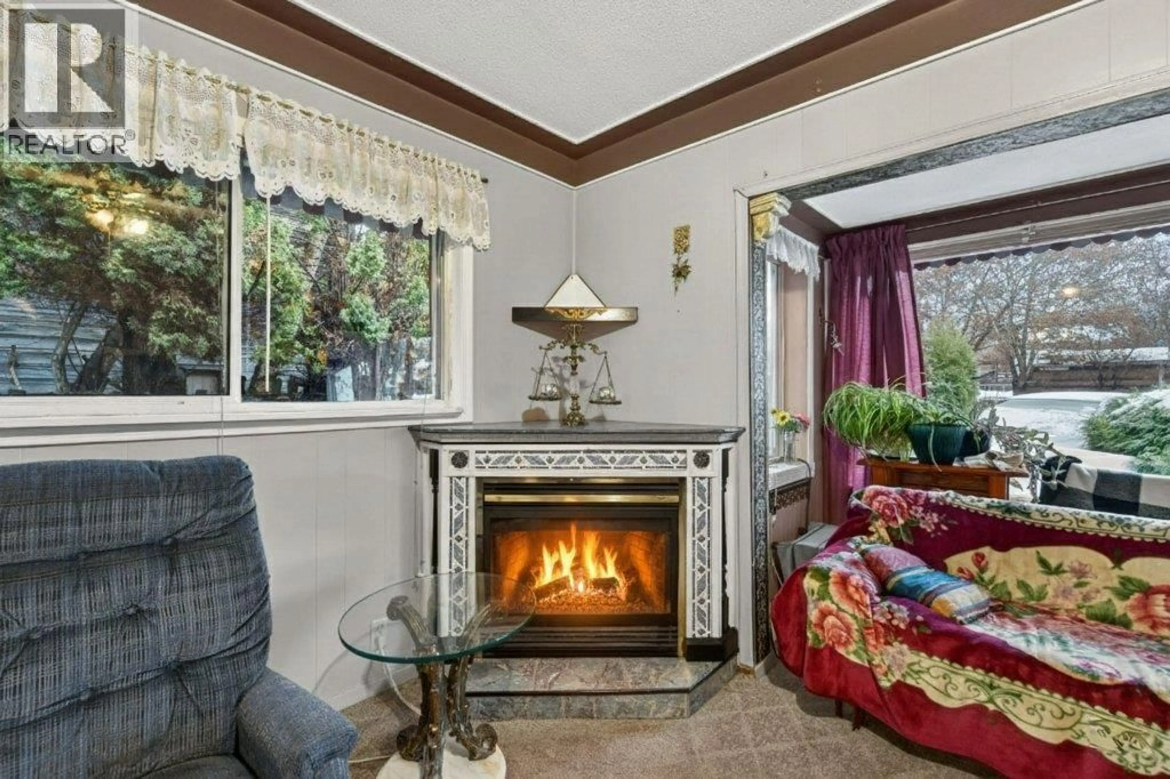 Living room with furniture, unknown for 7331 52 STREET NORTHEAST, Salmon Arm British Columbia V0E1K0