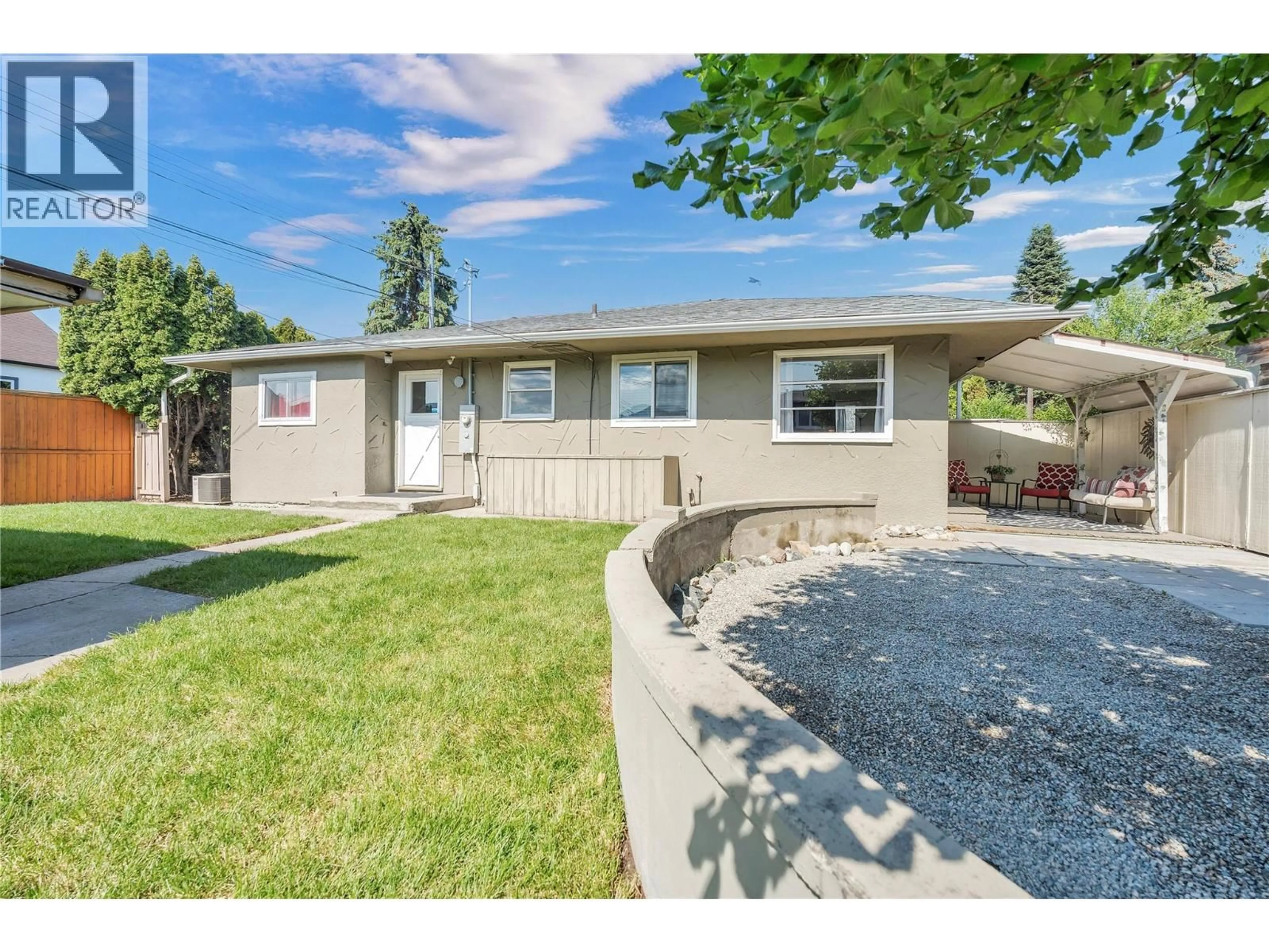 Unknown for 1160 MOOSEJAW STREET, Penticton British Columbia V2A5T9