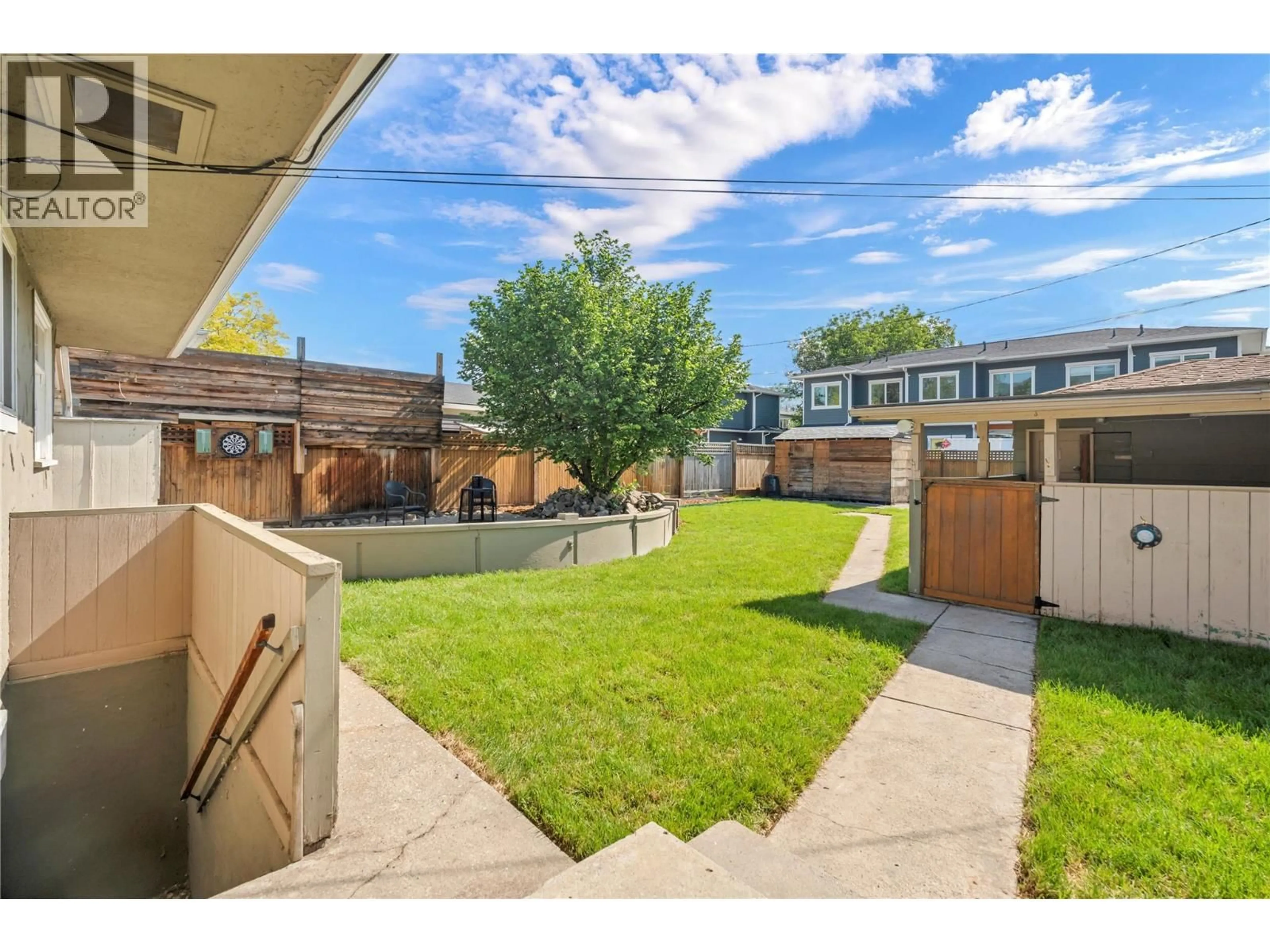 A pic from outside/outdoor area/front of a property/back of a property/a pic from drone, street for 1160 MOOSEJAW STREET, Penticton British Columbia V2A5T9