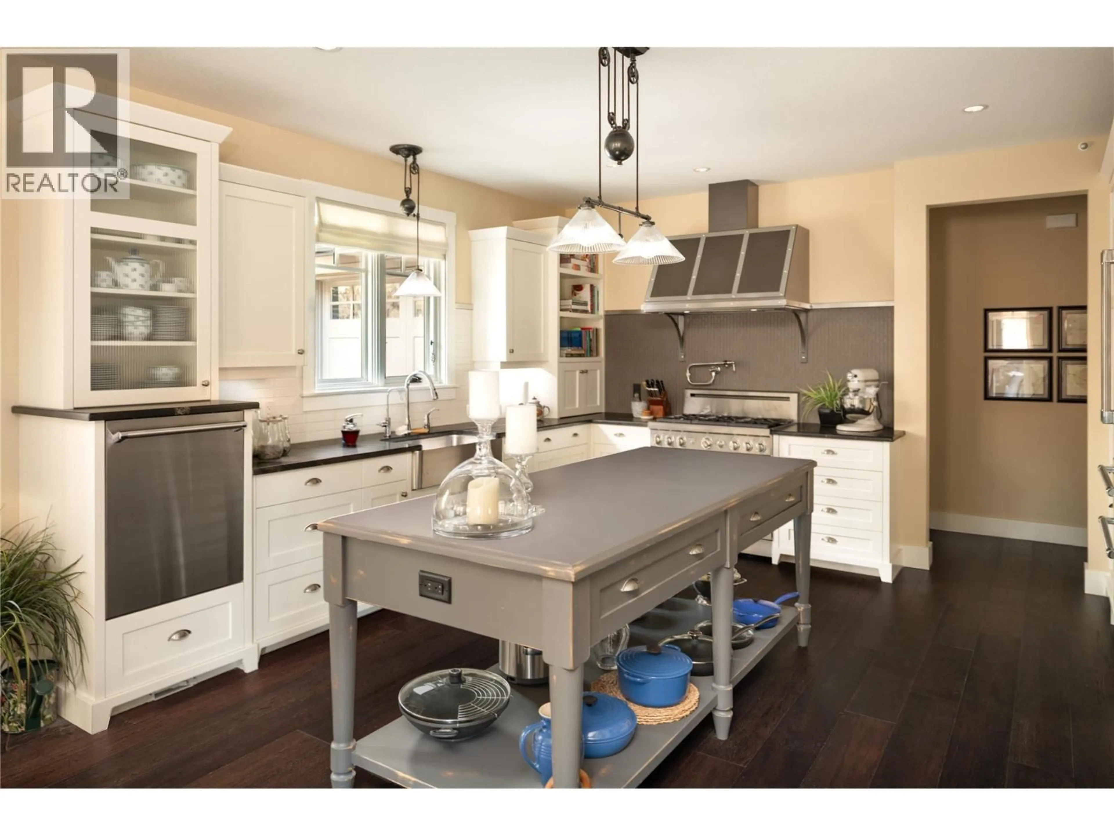 Open concept kitchen, unknown for 4182 GALLAGHERS FAIRWAY SOUTH, Kelowna British Columbia V1W5G3