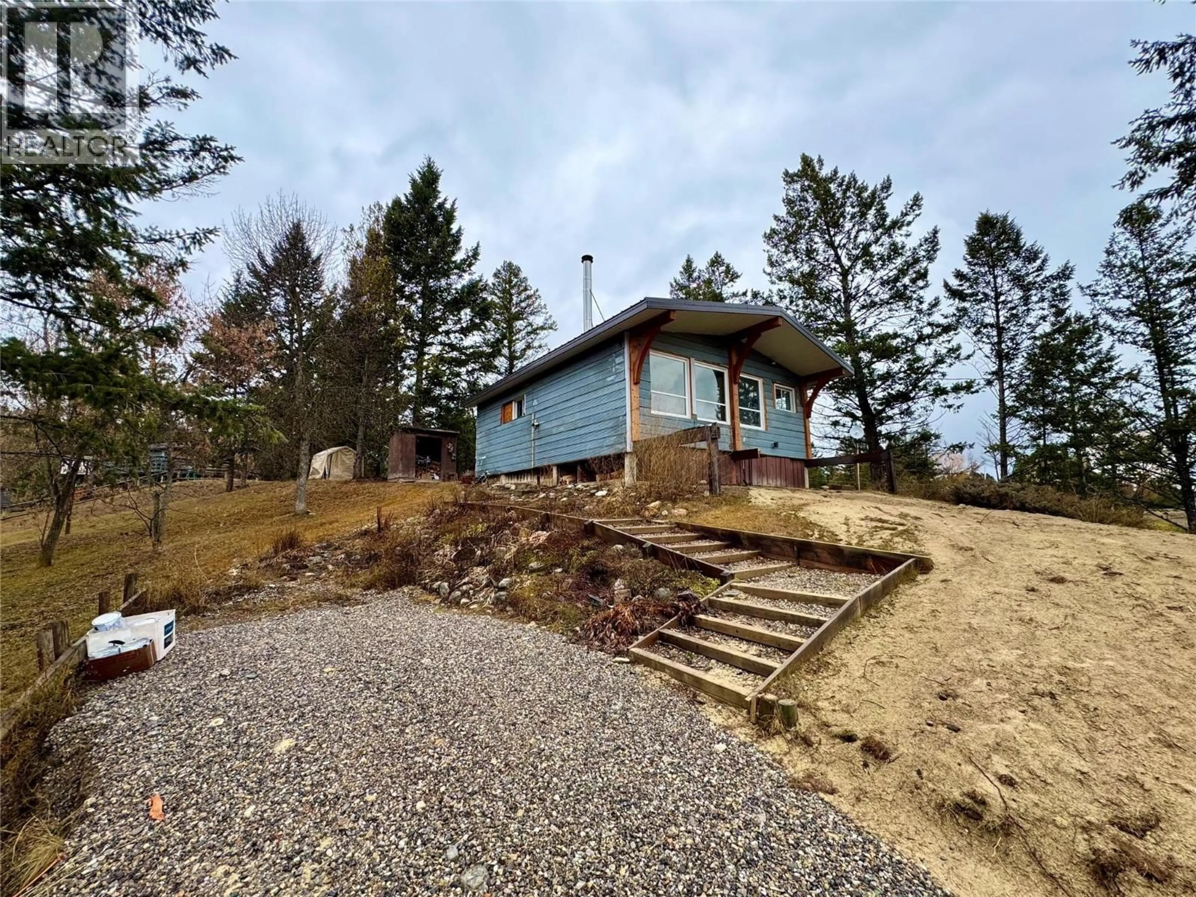 A pic from outside/outdoor area/front of a property/back of a property/a pic from drone, unknown for 4549 RUSHMERE ROAD, Invermere British Columbia V0A1K0