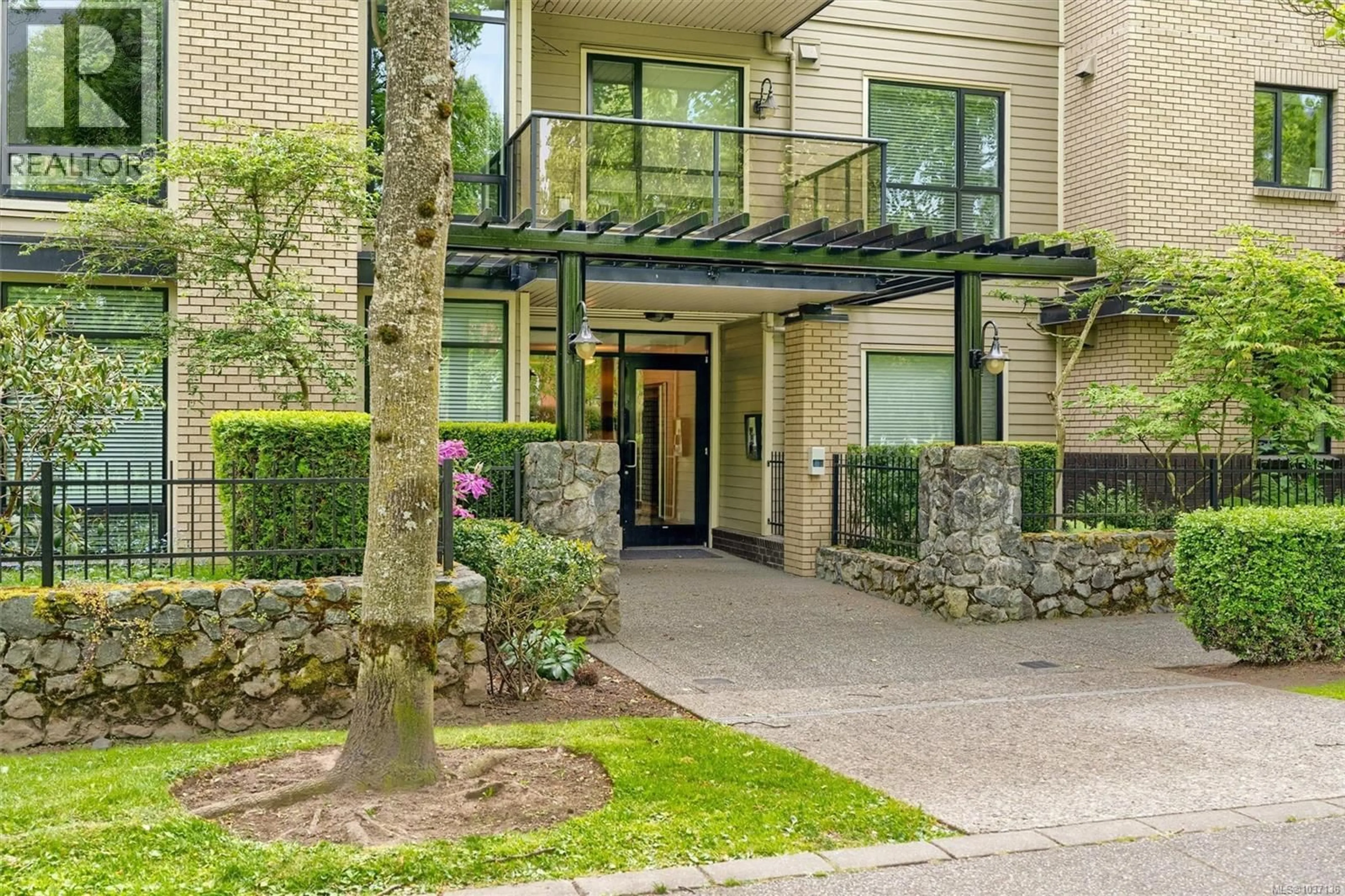 Unknown for 207 - 330 WATERFRONT CRESCENT, Victoria British Columbia V8T5K3