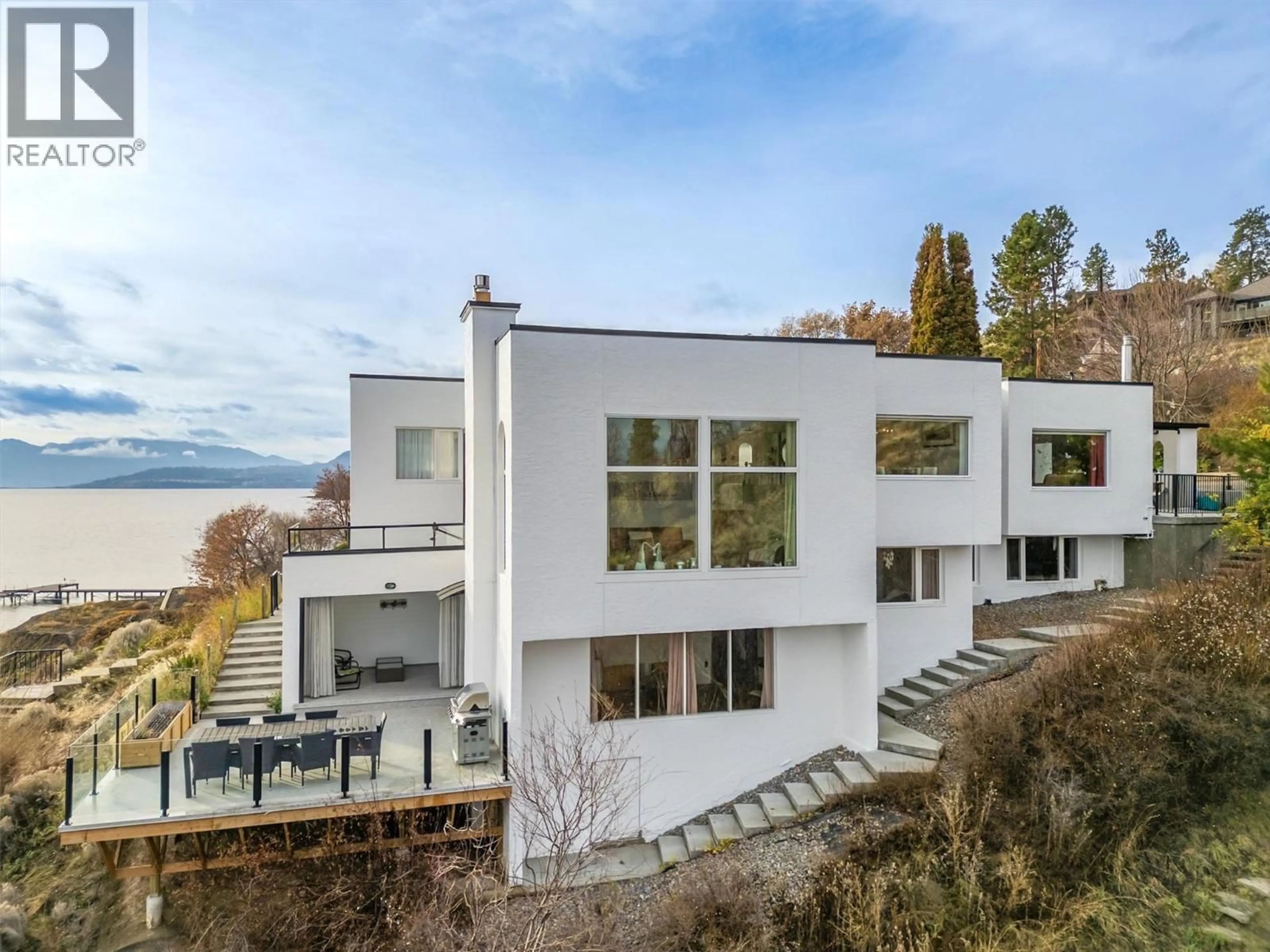 Unknown for 15 TRADERS COVE ROAD, Kelowna British Columbia V1Z3S3