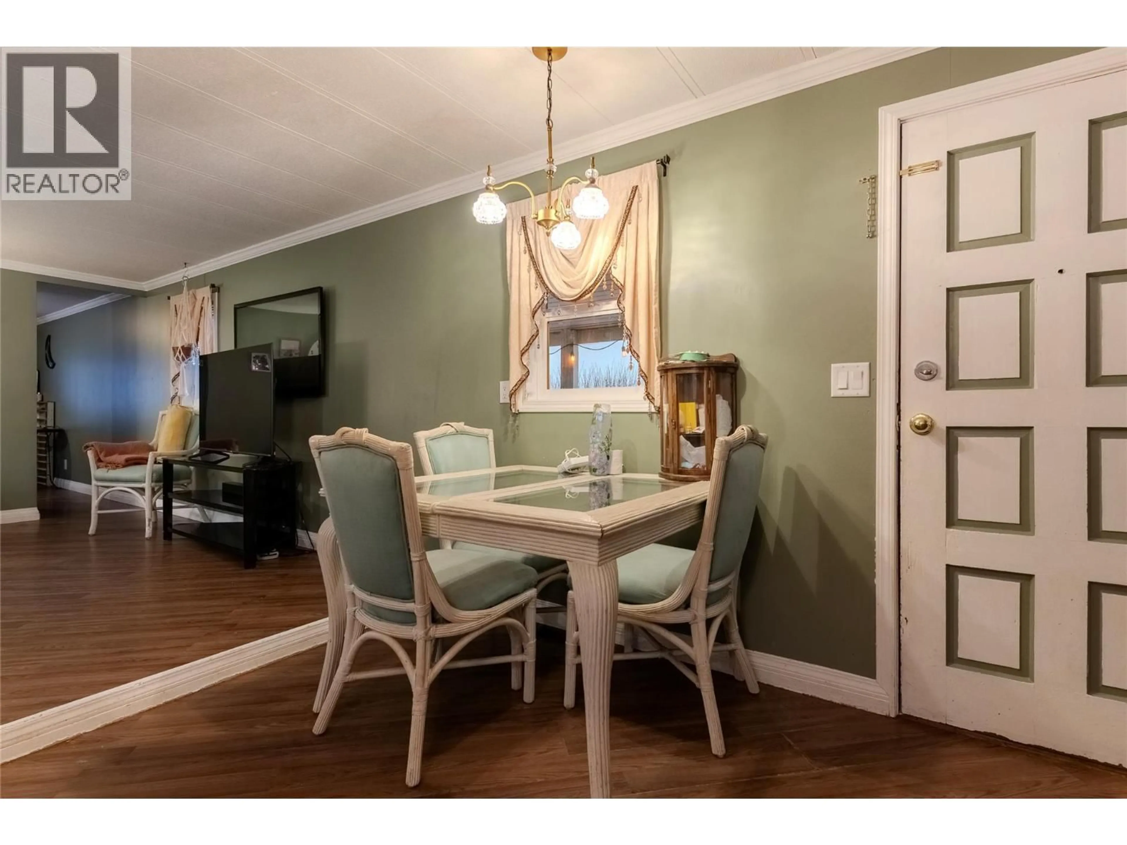 Dining room, wood/laminate floor for 2 TOPAZ CRESCENT, Logan Lake British Columbia V0K1W0