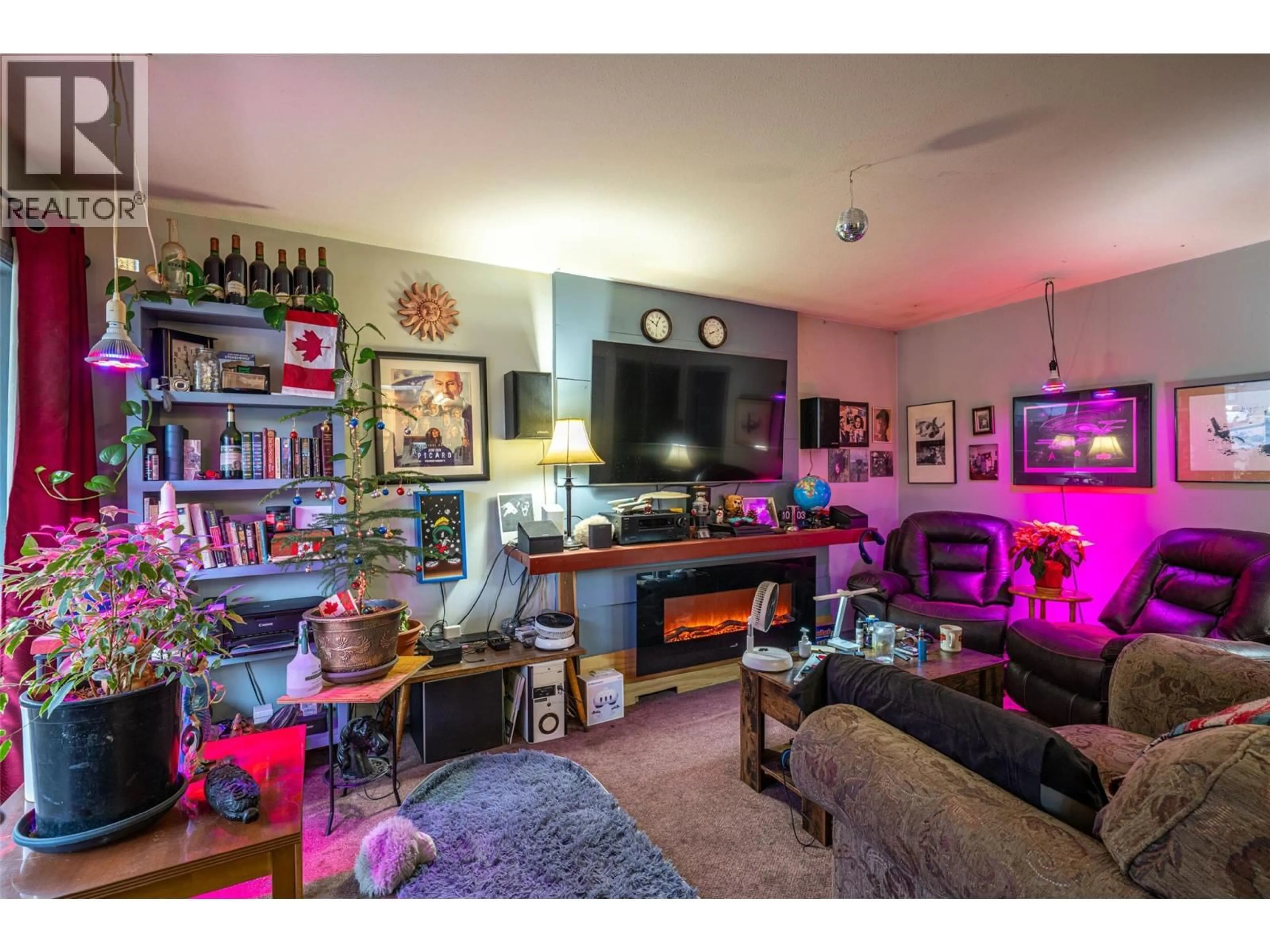 A pic of a room for 5683 97 HIGHWAY, Falkland British Columbia V0E1W0