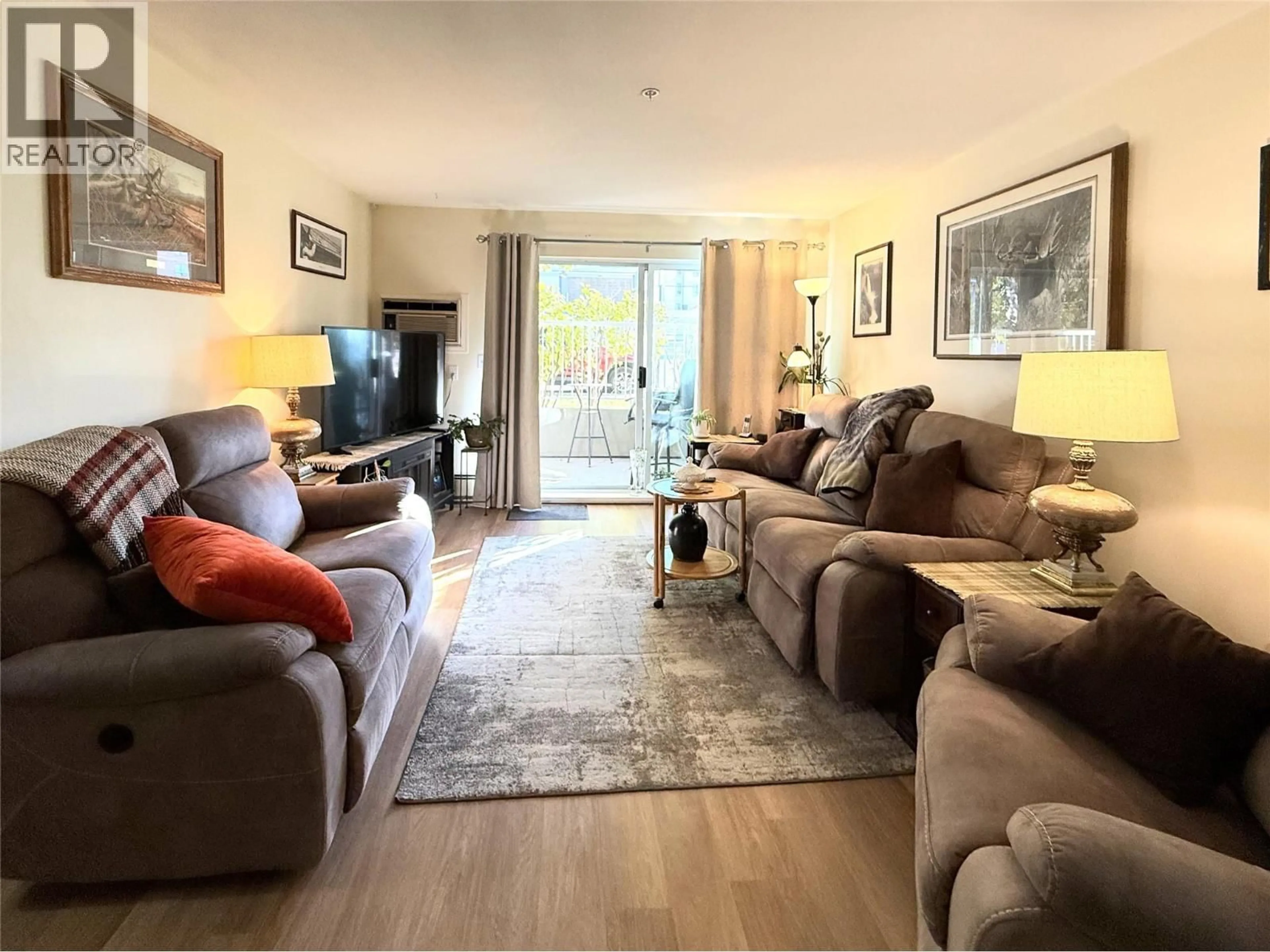 Living room with furniture, unknown for 112 - 360 BATTLE STREET, Kamloops British Columbia V2C2L6