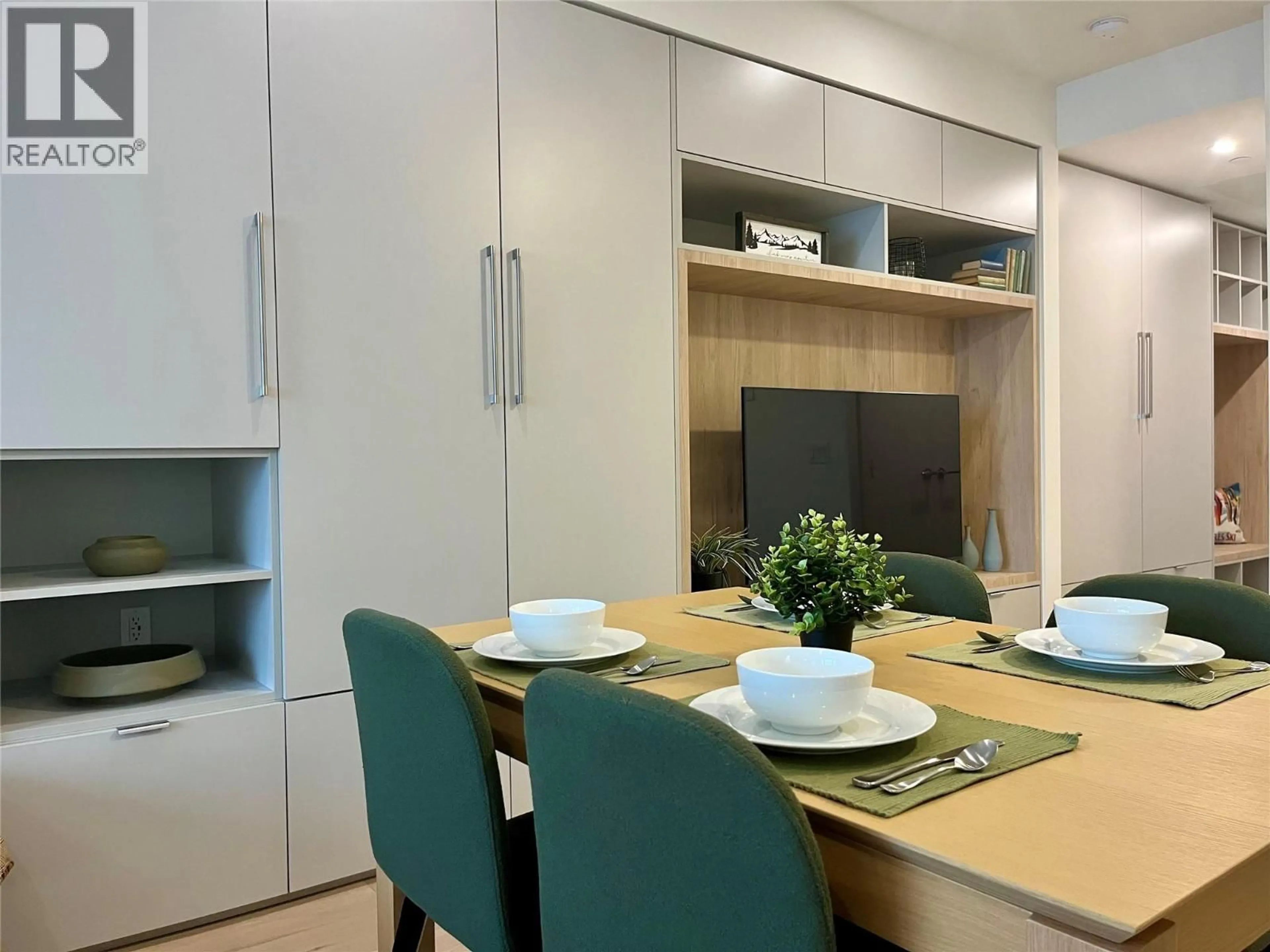 Unknown for 209 - 4280 RED MOUNTAIN ROAD, Rossland British Columbia V0Y1G0