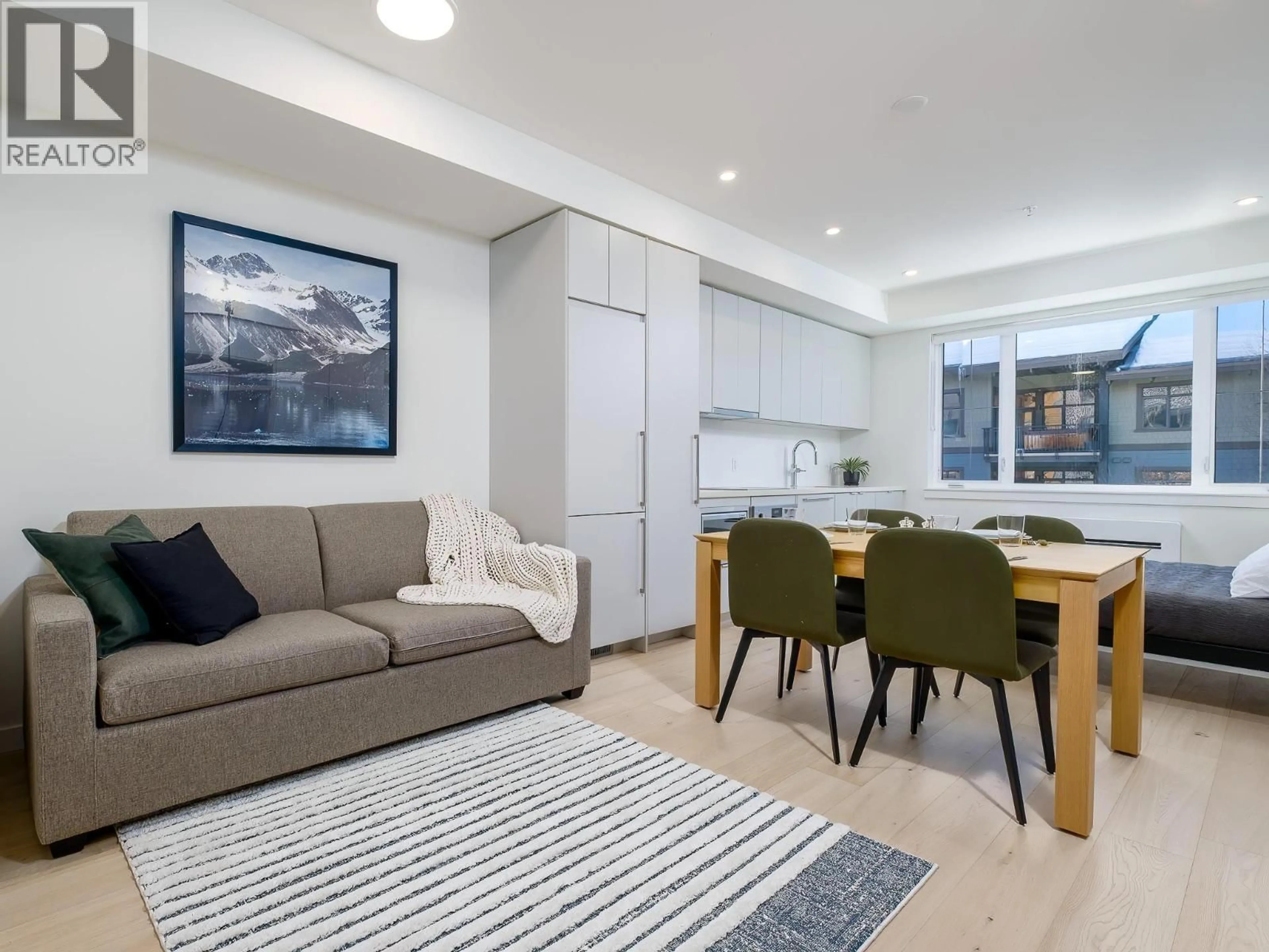 Living room with furniture, unknown for 209 - 4280 RED MOUNTAIN ROAD, Rossland British Columbia V0Y1G0