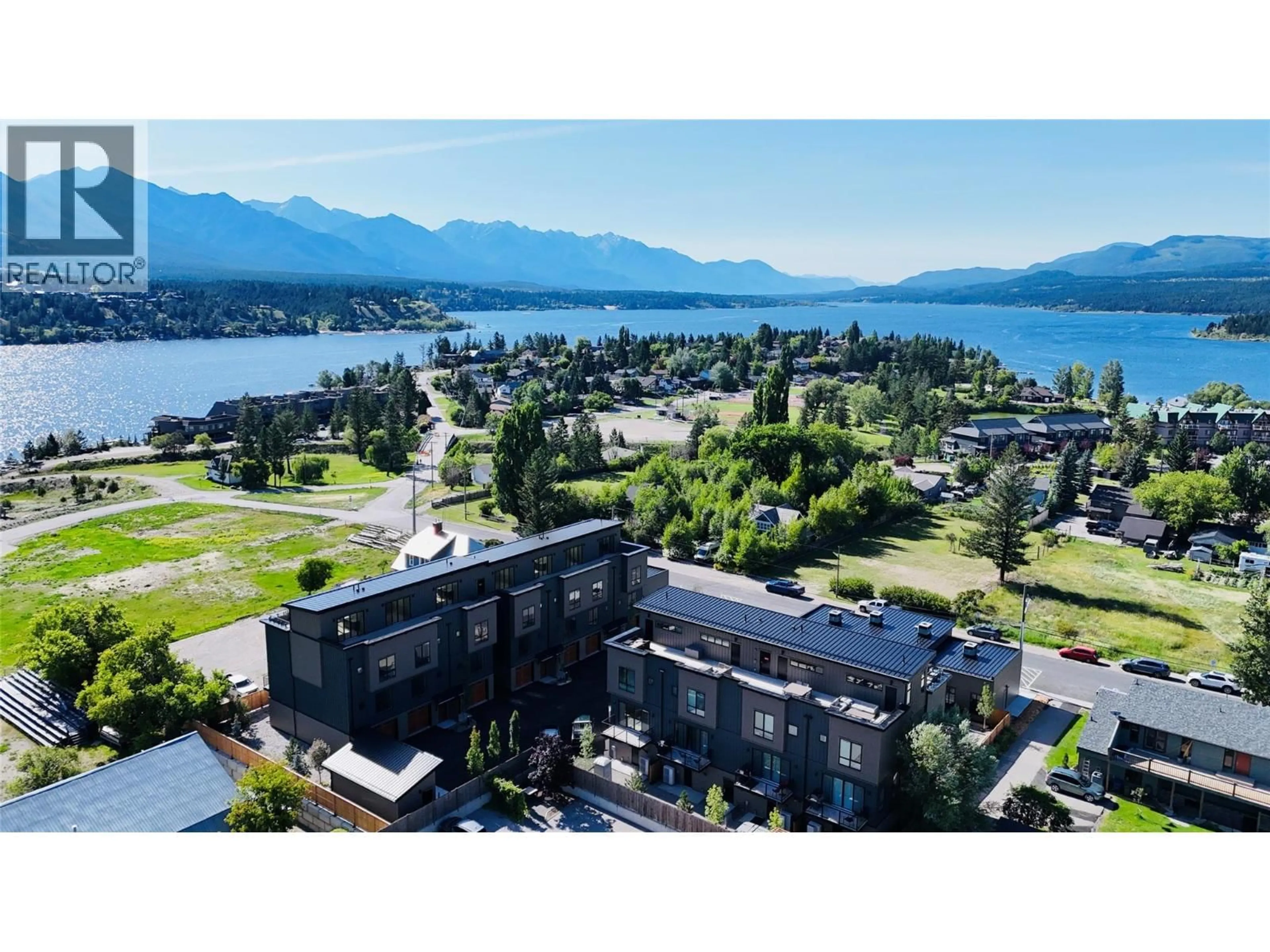 A pic from outside/outdoor area/front of a property/back of a property/a pic from drone, mountain view for 406 - 510 14TH STREET, Invermere British Columbia V0A1K0