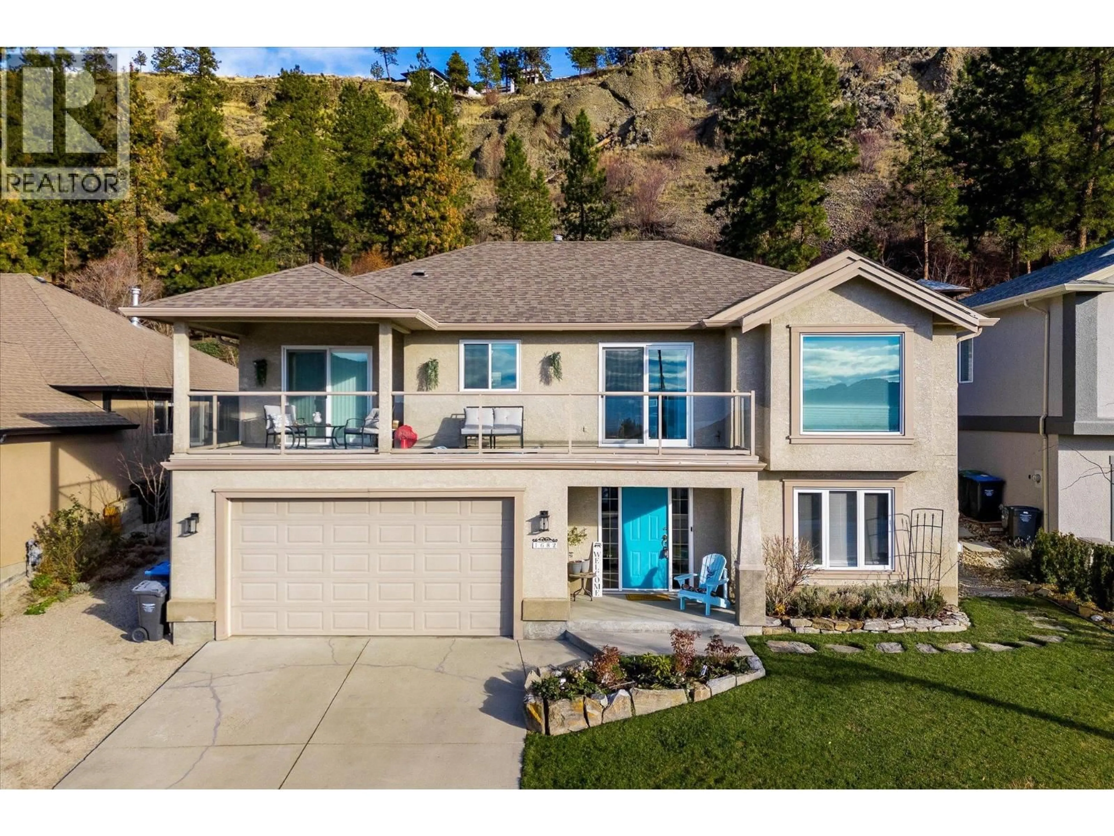 Home with vinyl exterior material, unknown for 1682 VINEYARD DRIVE, West Kelowna British Columbia V4T2V8