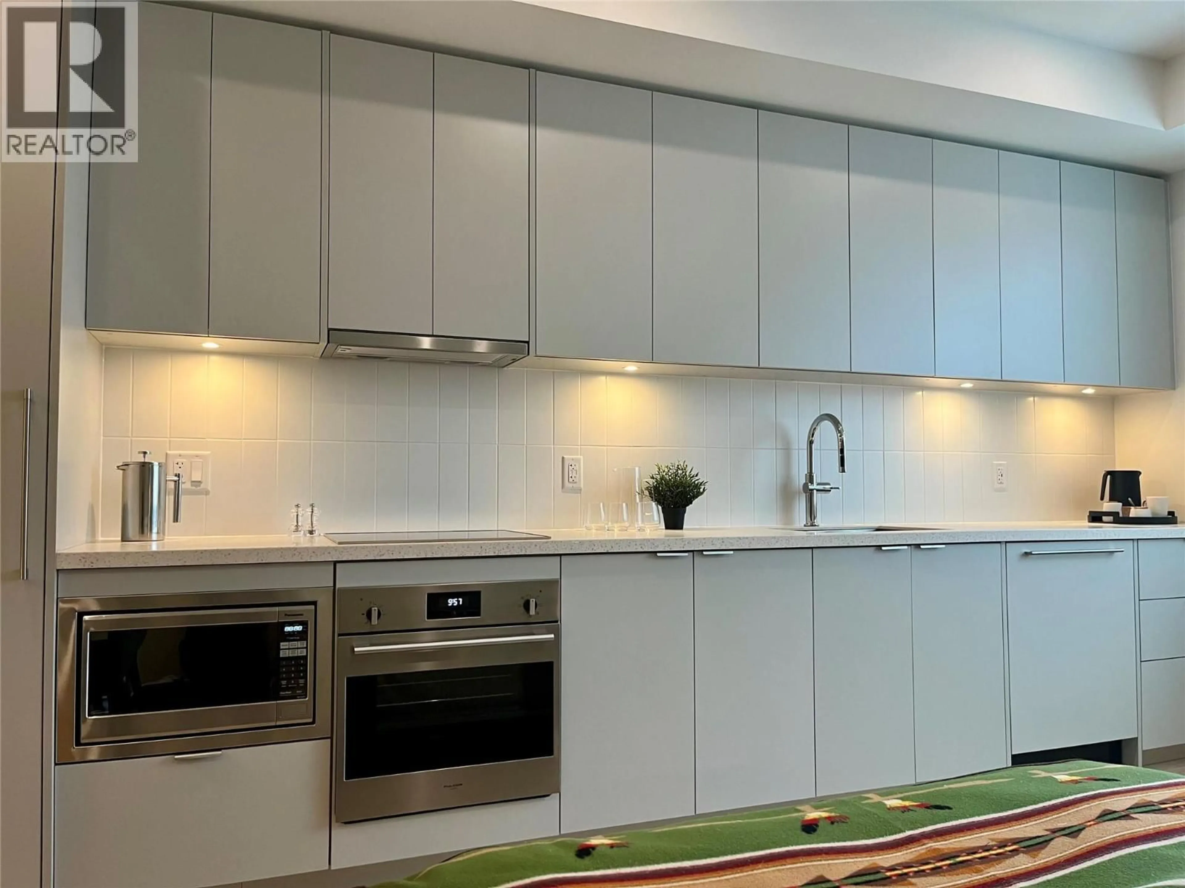 Unknown for 318 - 4280 RED MOUNTAIN ROAD, Rossland British Columbia V0G1Y0