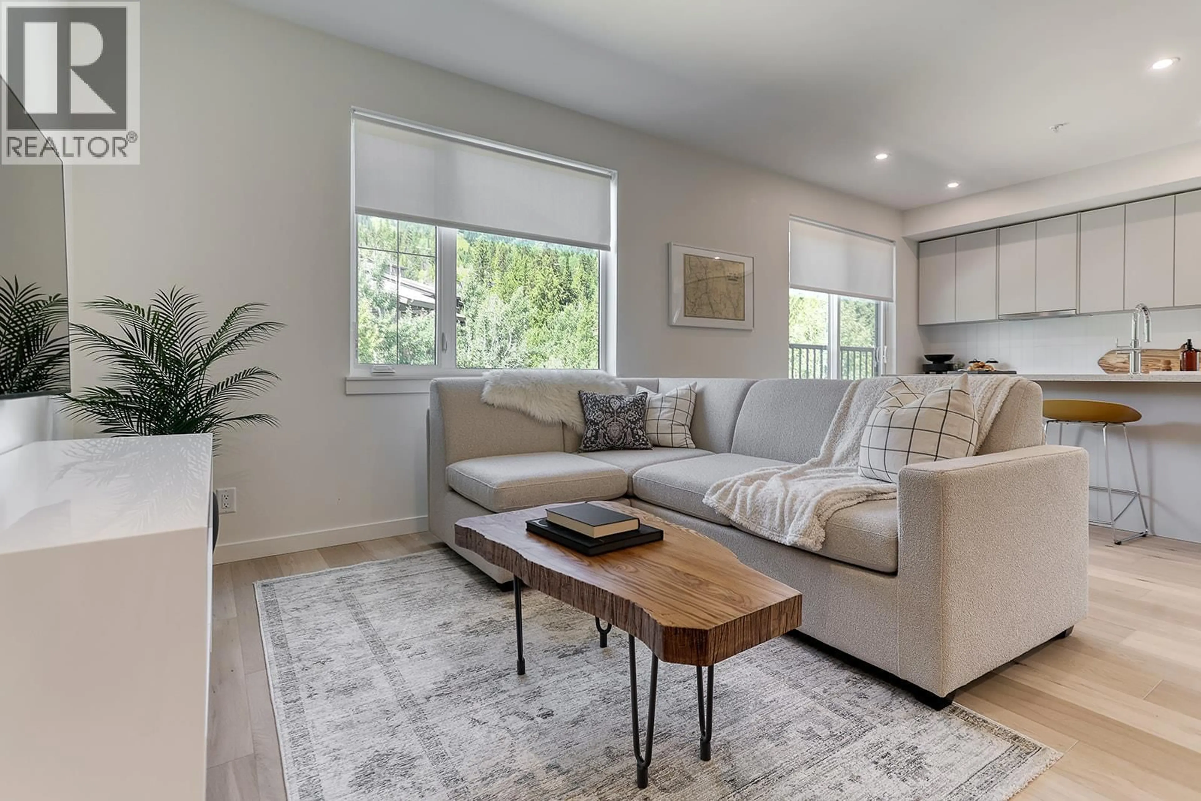 Living room with furniture, unknown for 111 - 4280 RED MOUNTAIN ROAD, Rossland British Columbia V0G1Y0