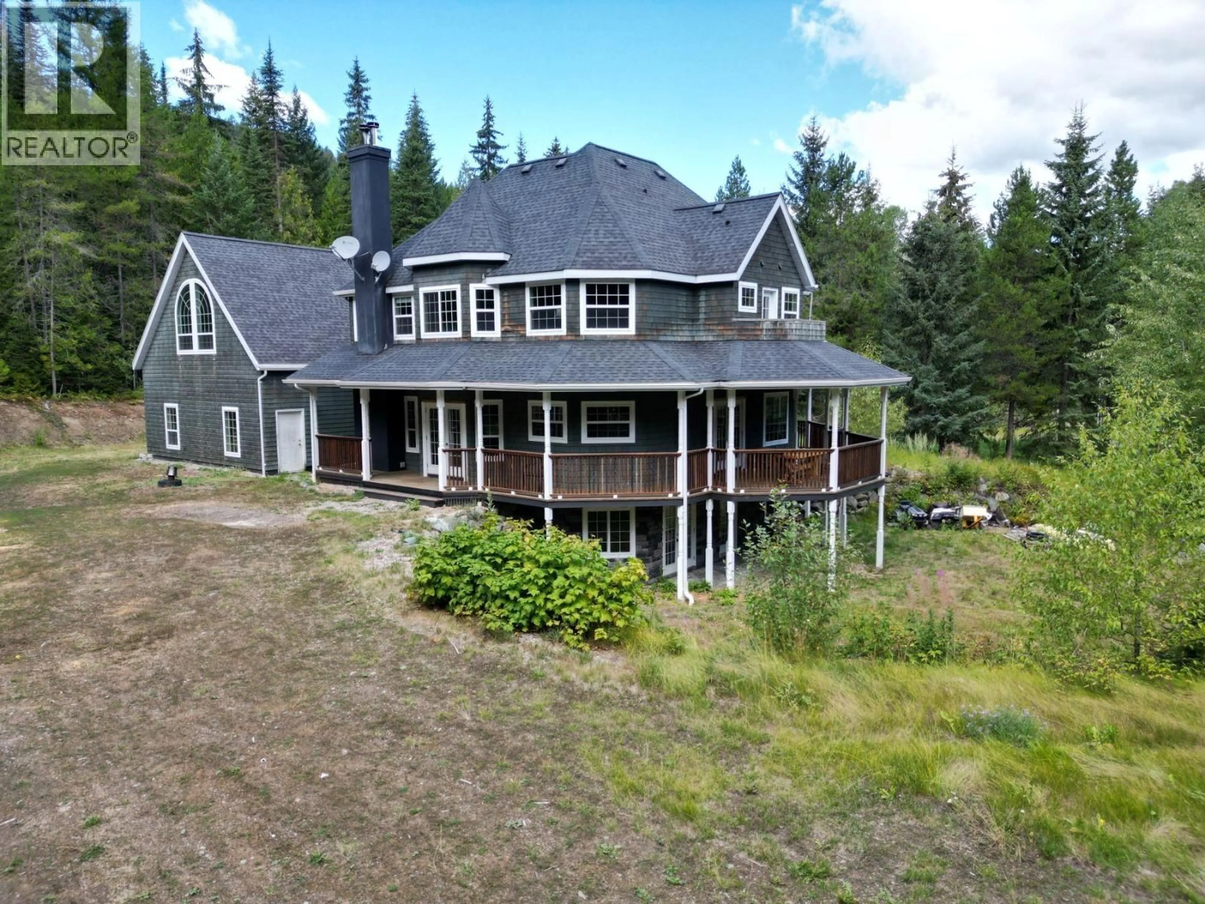 A pic from outside/outdoor area/front of a property/back of a property/a pic from drone, unknown for 6016 ATHELSTON-HARTFORD ROAD, Grand Forks British Columbia V0H1H5