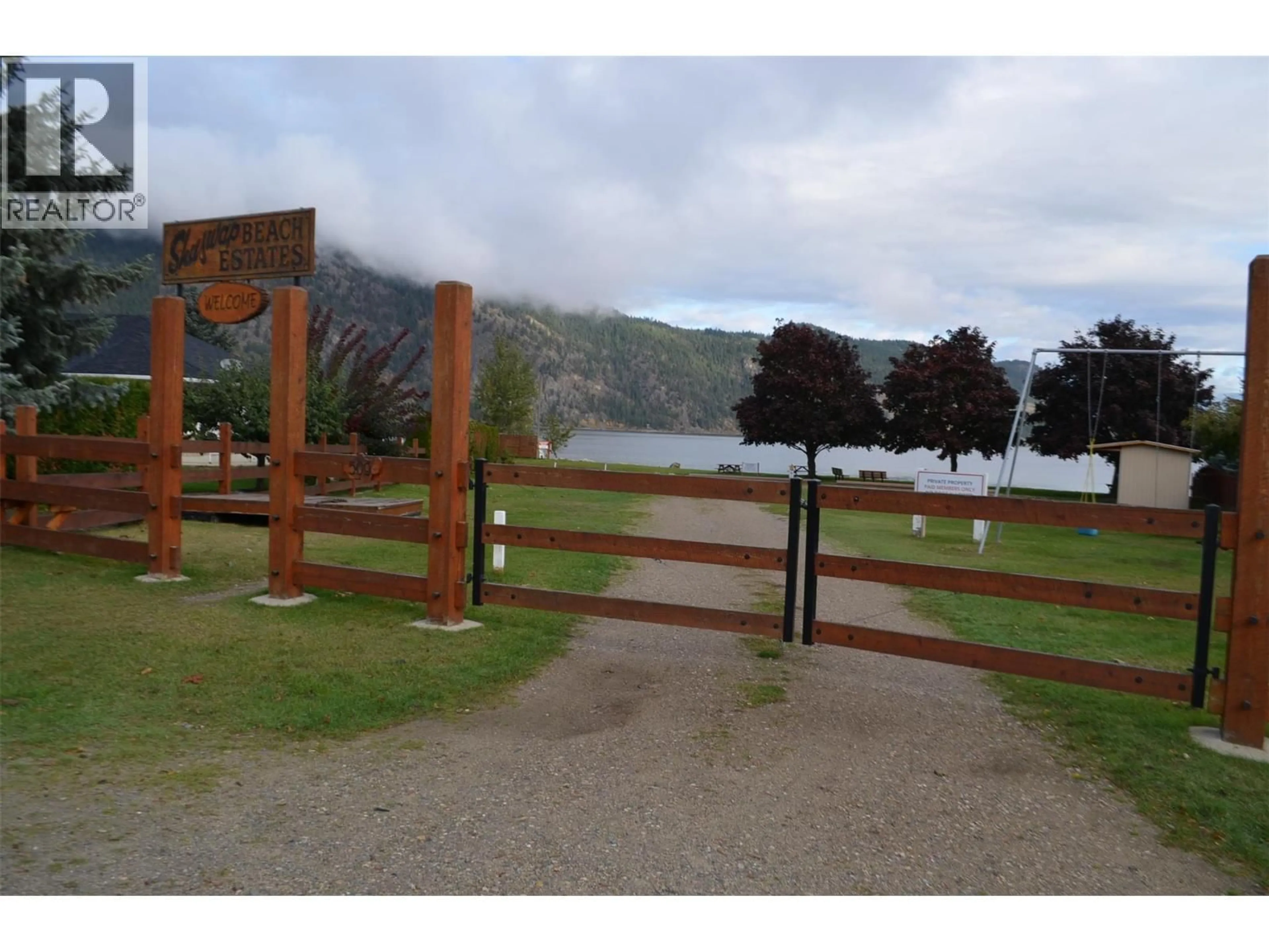 Blurry image for 1110 SECOND AVENUE, Chase British Columbia V0E1M0