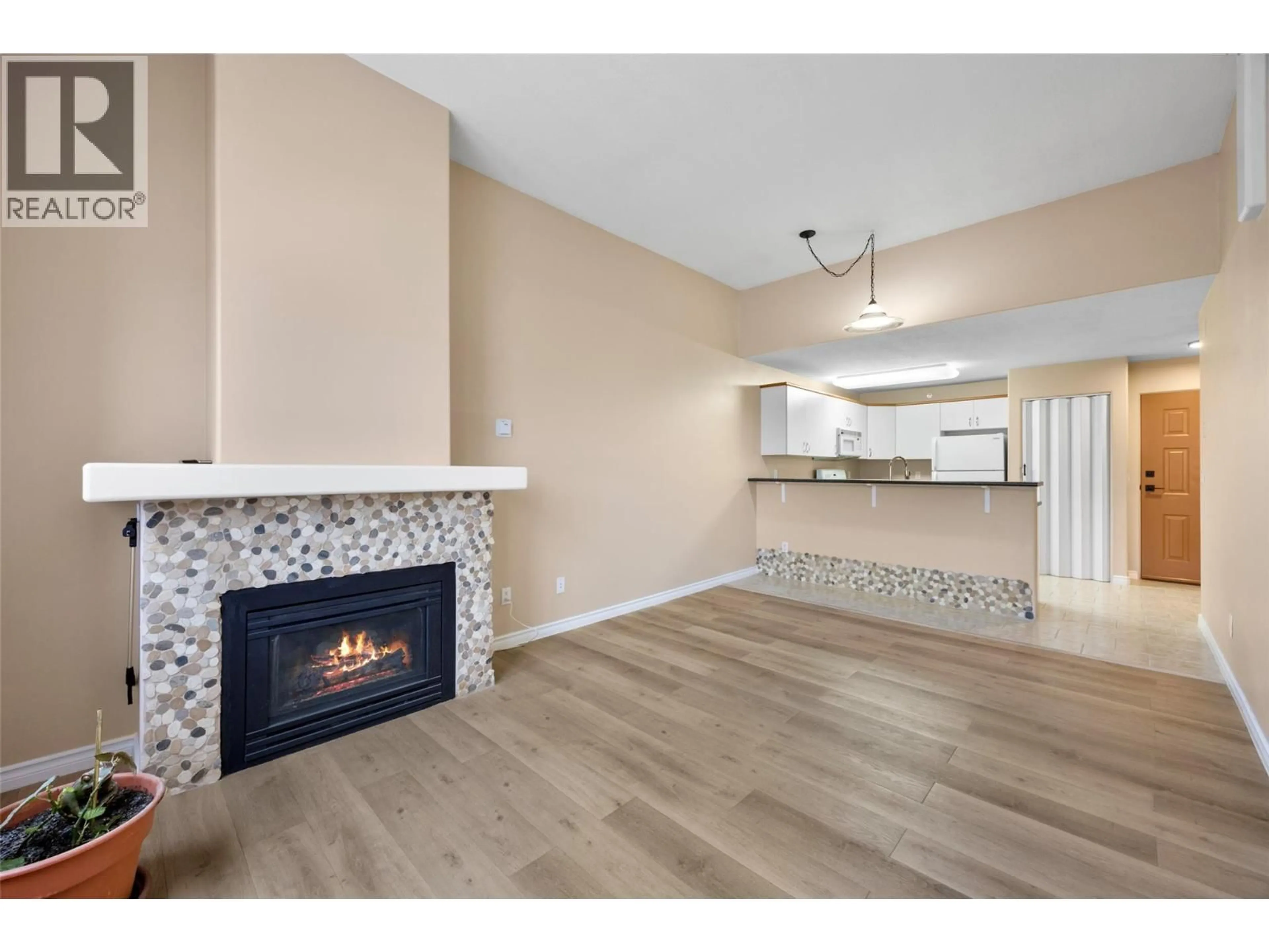 Unknown for 407 - 554 SEYMOUR STREET, Kamloops British Columbia V2C2G9