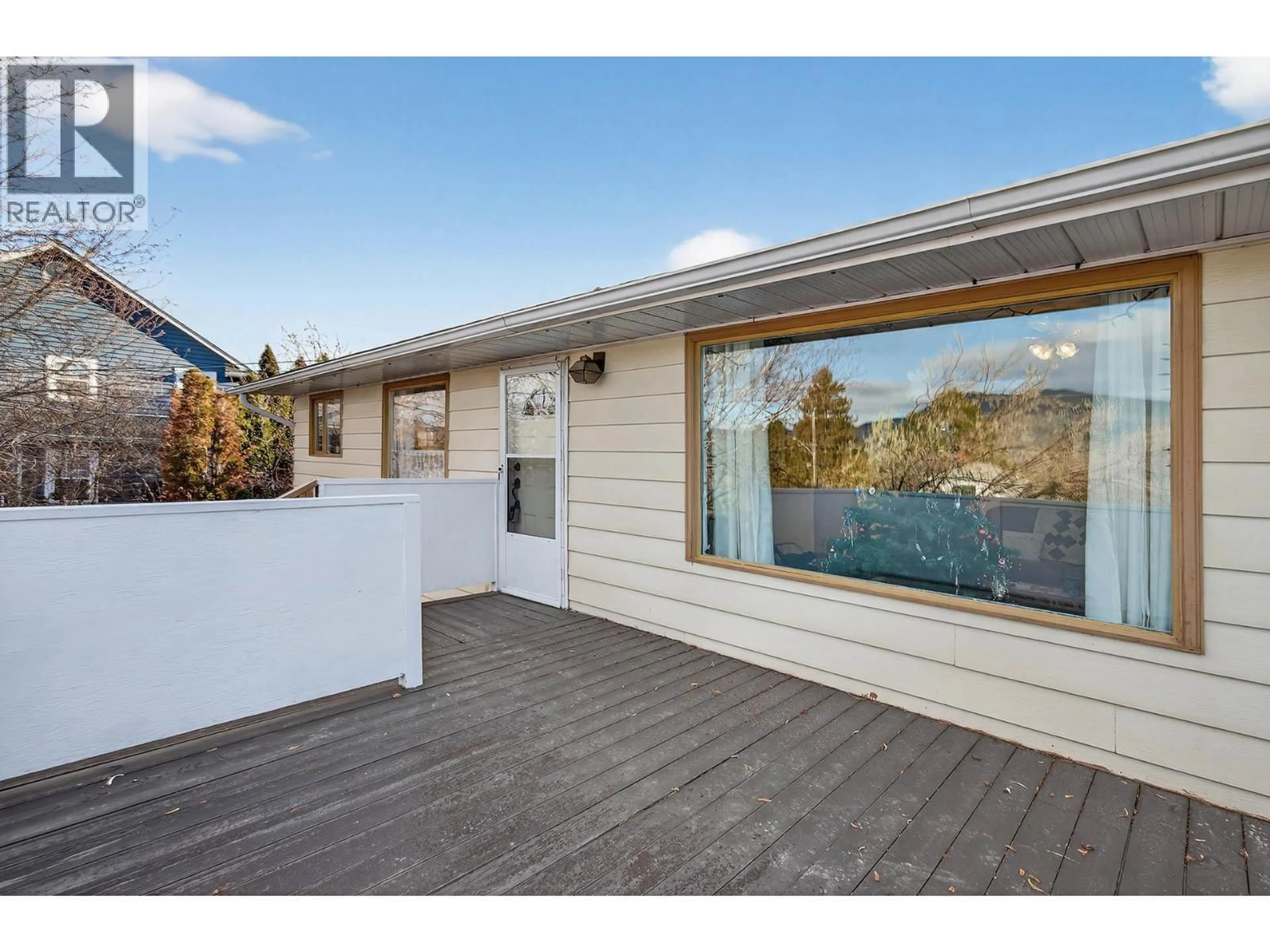 Unknown for 6105 MEADOWLAND CRESCENT NORTH, Kamloops British Columbia V2C5J1