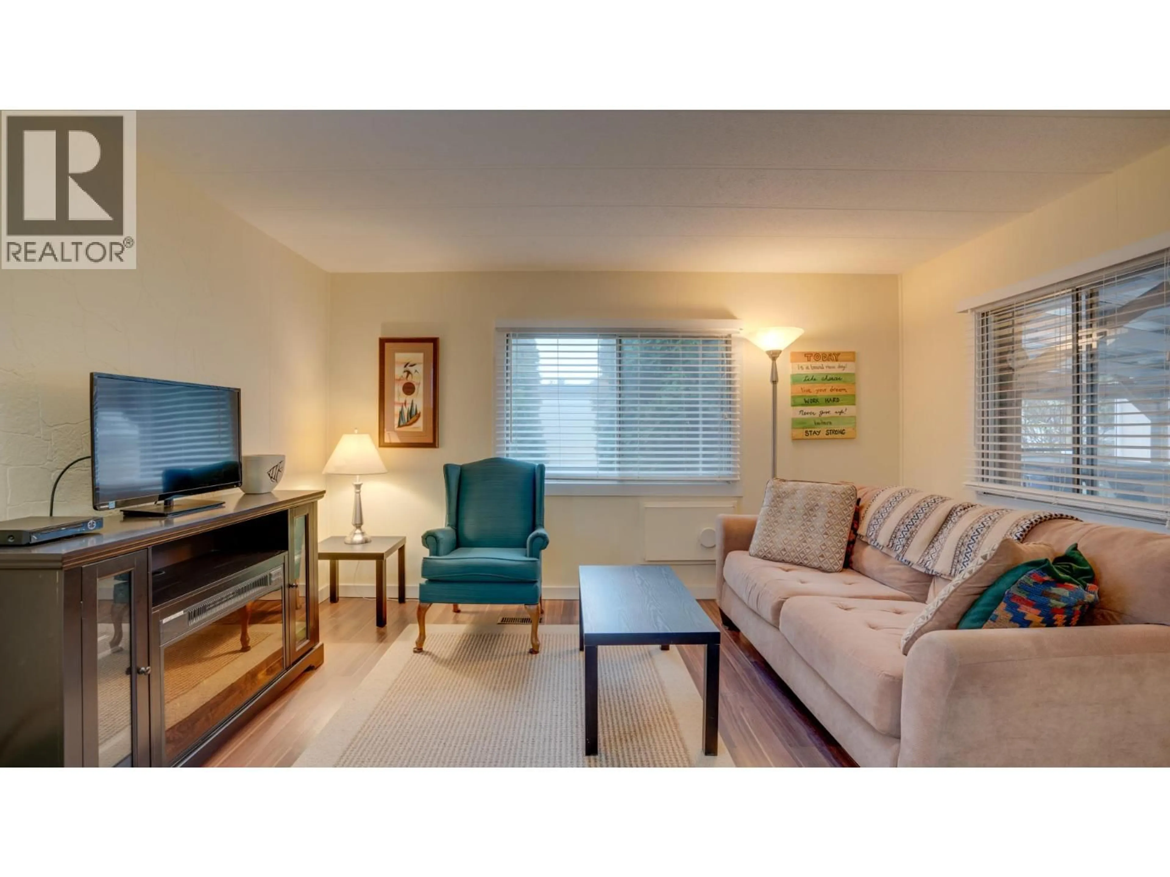 Living room with furniture, unknown for 67 - 15401 KALAMALKA LAKE ROAD, Coldstream British Columbia V1B1Z3