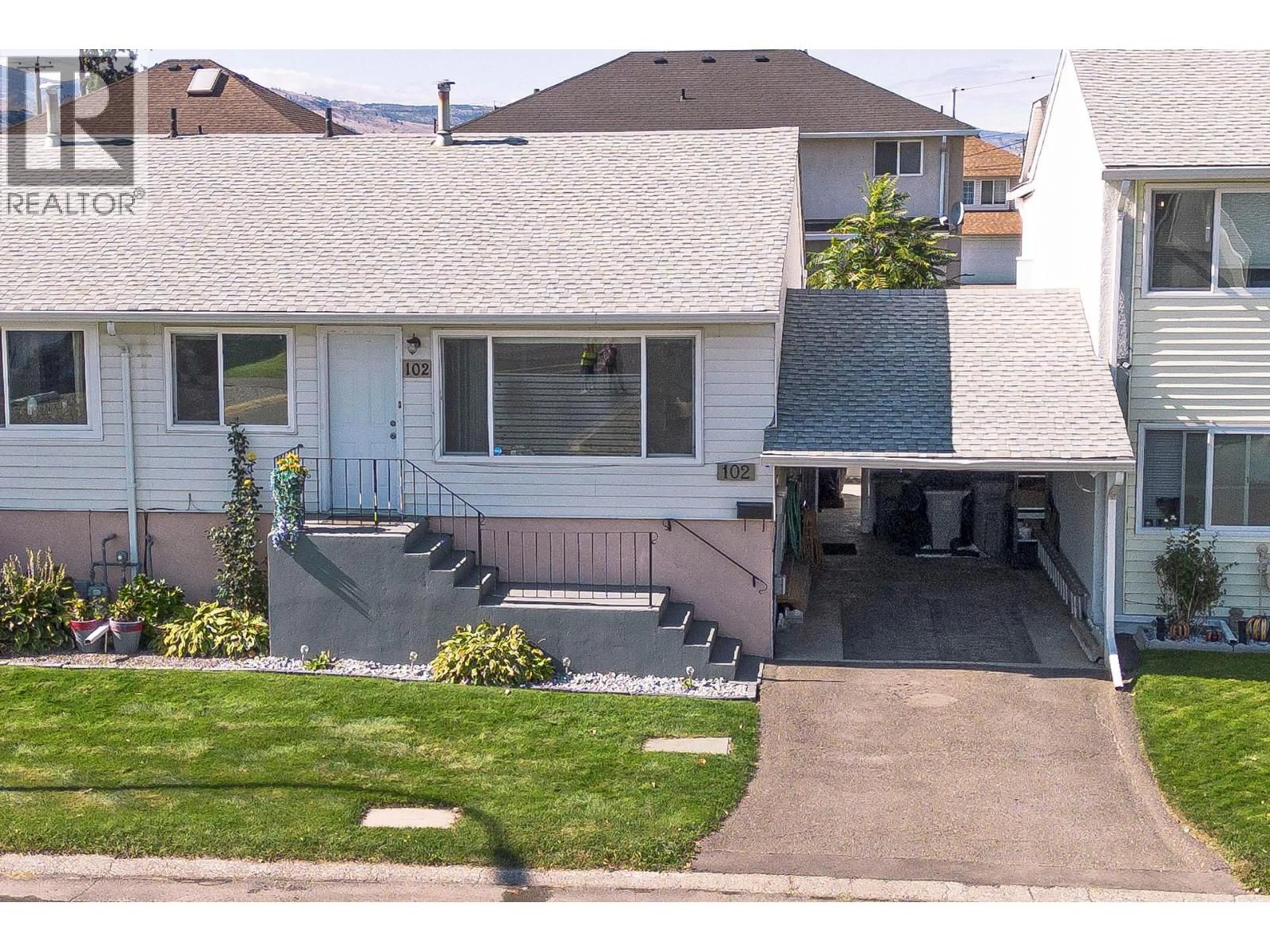 A pic from outside/outdoor area/front of a property/back of a property/a pic from drone, street for 102 - 800 VALHALLA DRIVE, Kamloops British Columbia V2B1R8